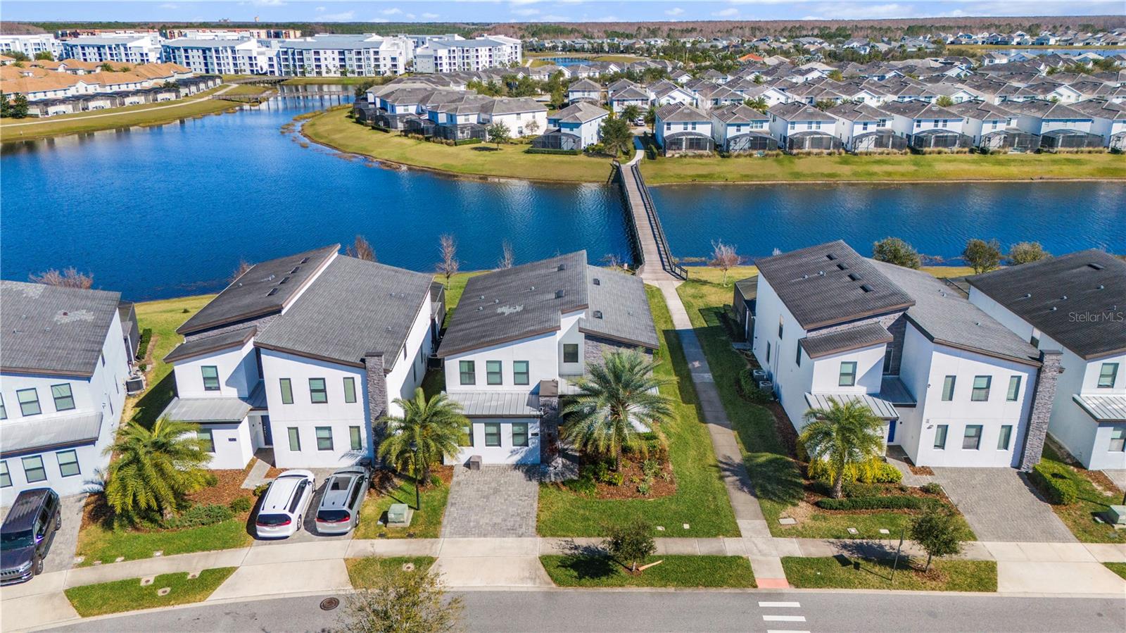 Image 4 of 62 For 2945 Fable Street