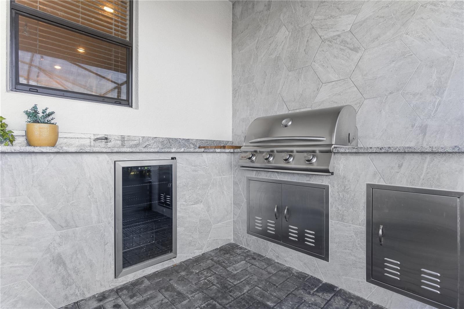 Image 60 of 62 For 2945 Fable Street