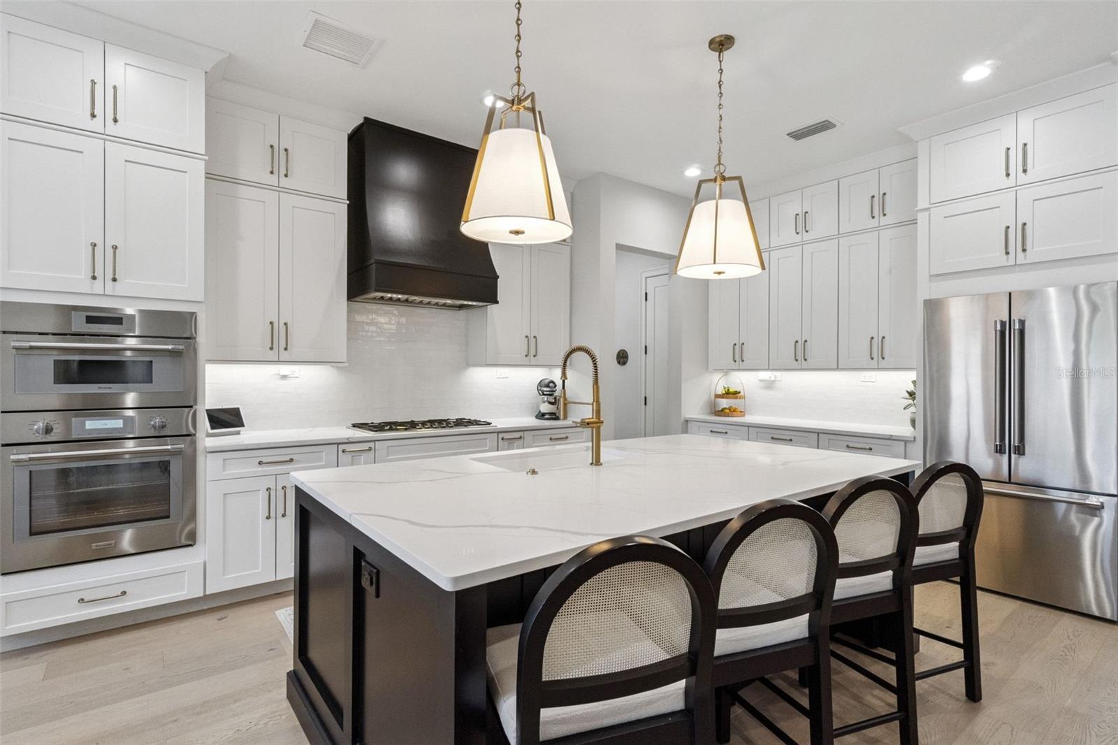 Image 11 of 39 For 501 Darcey Drive