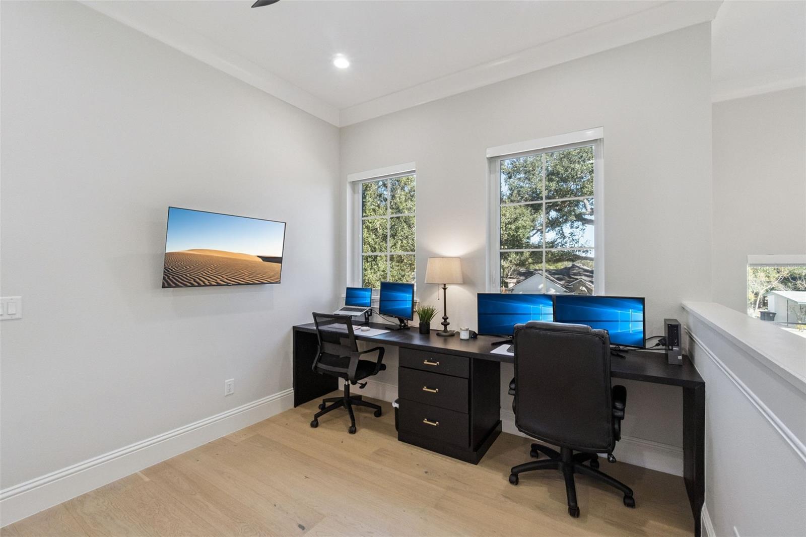 Image 26 of 39 For 501 Darcey Drive