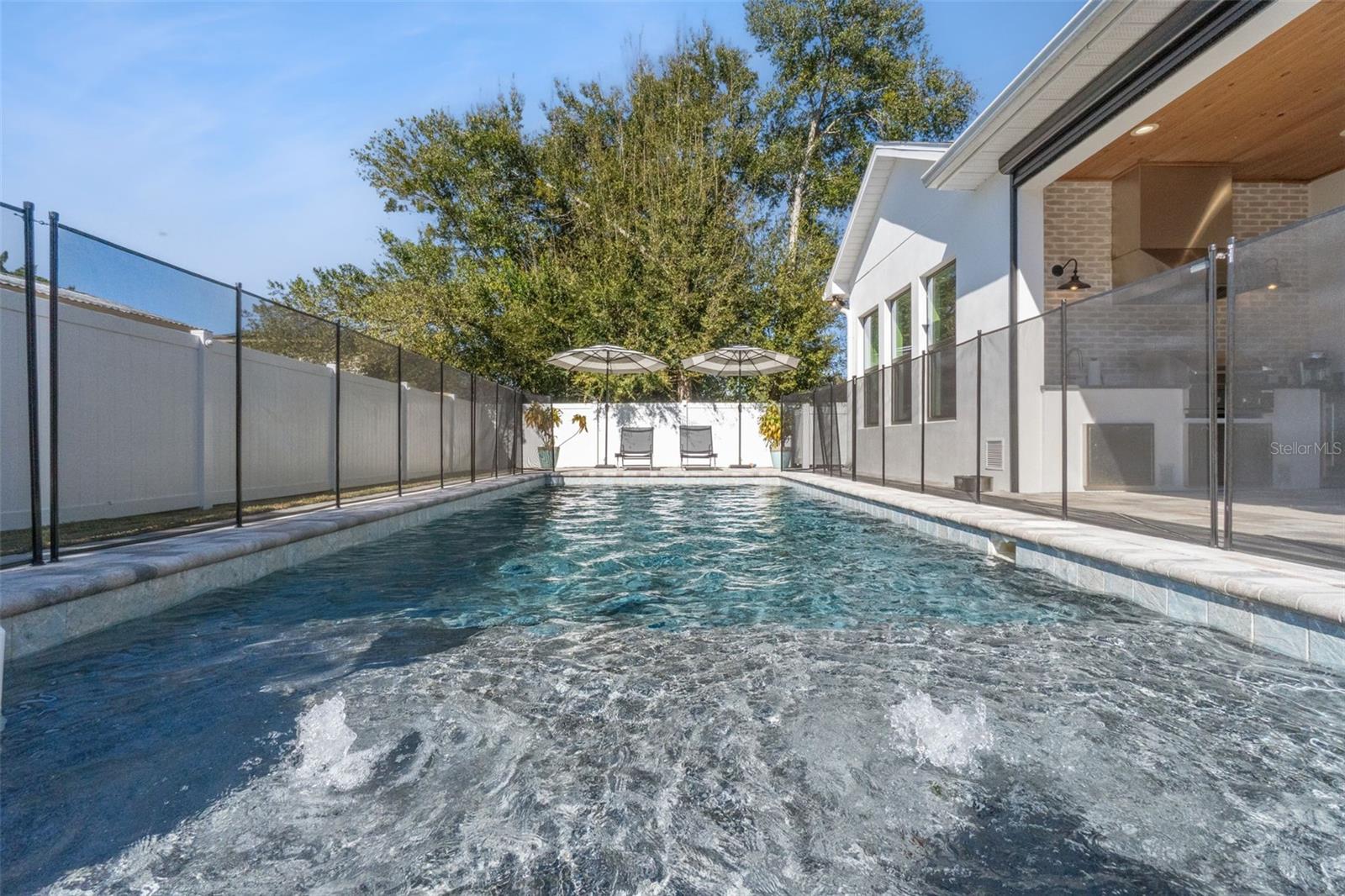 Image 36 of 39 For 501 Darcey Drive