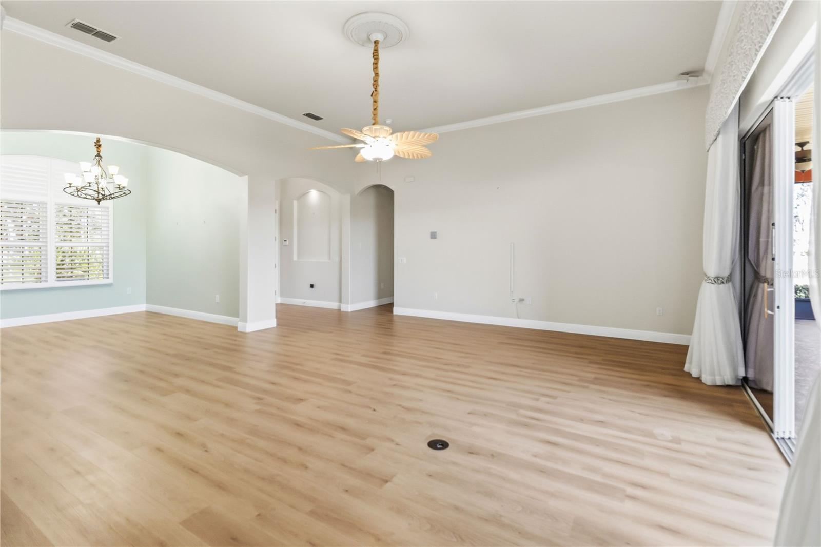 Image 12 of 55 For 501 Palermo Boulevard