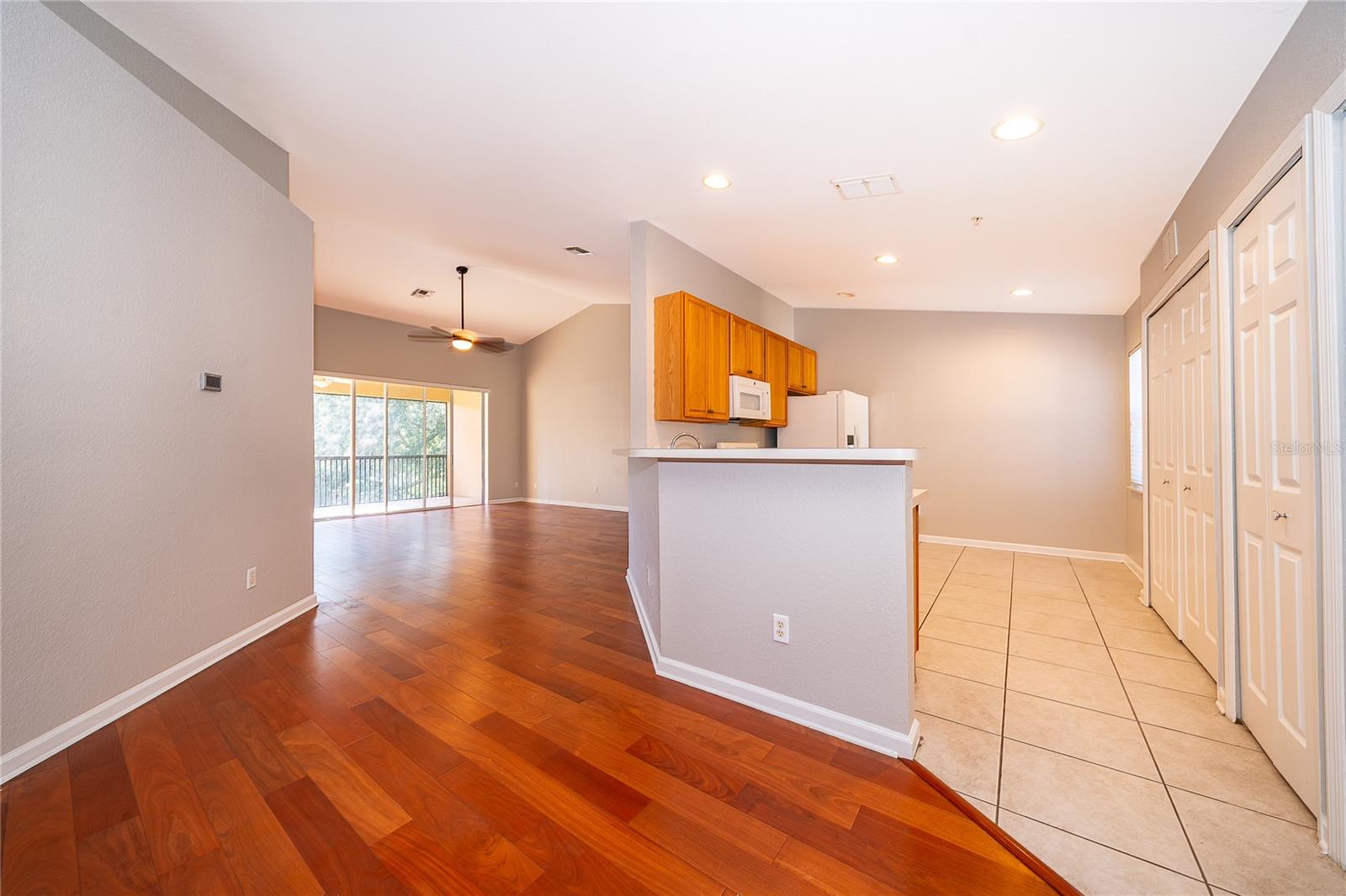 Image 10 of 51 For 6440 Axeitos Terrace 108