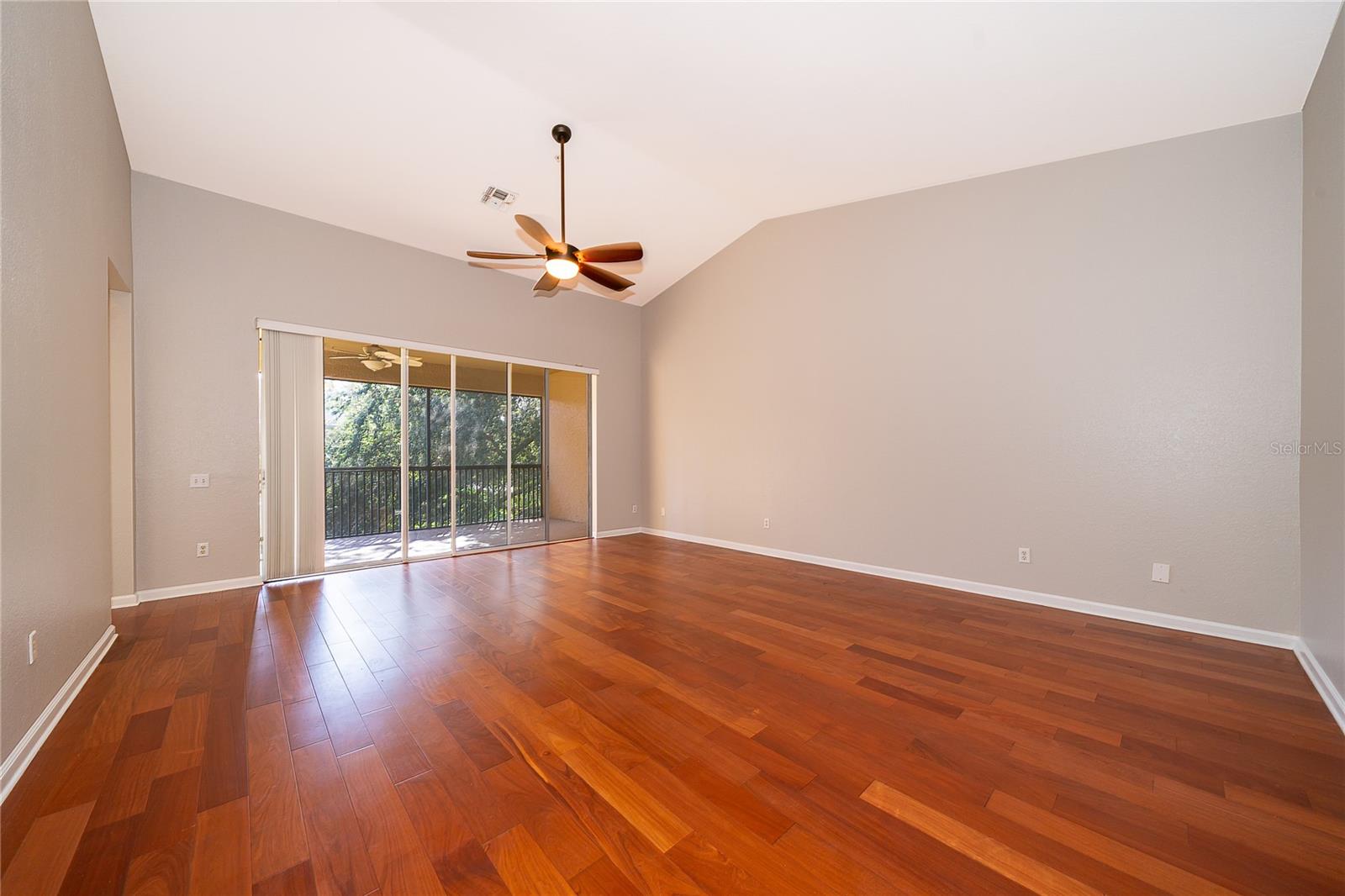 Image 6 of 51 For 6440 Axeitos Terrace 108