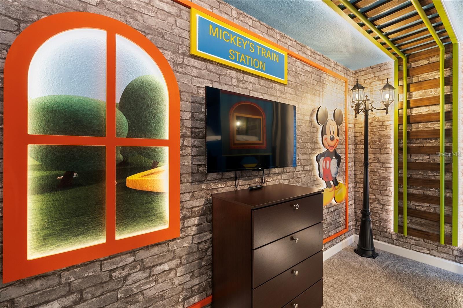 Image 26 of 41 For 2600 Reading Trail