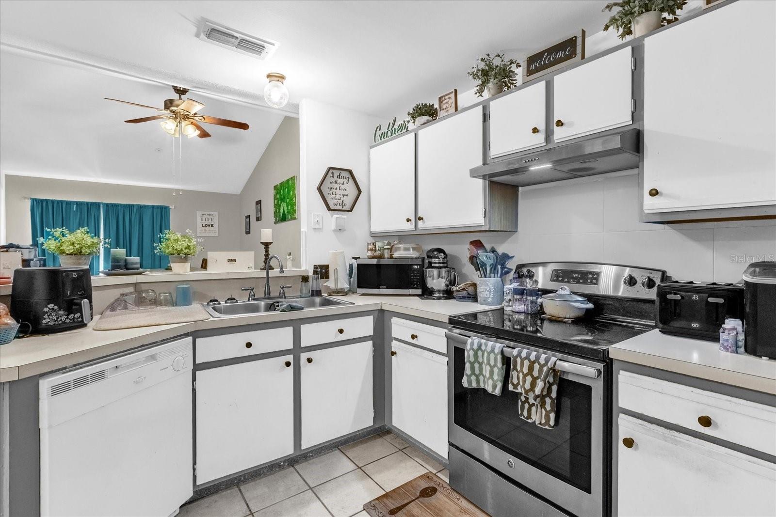 Image 6 of 17 For 3130 Jon Jon Court