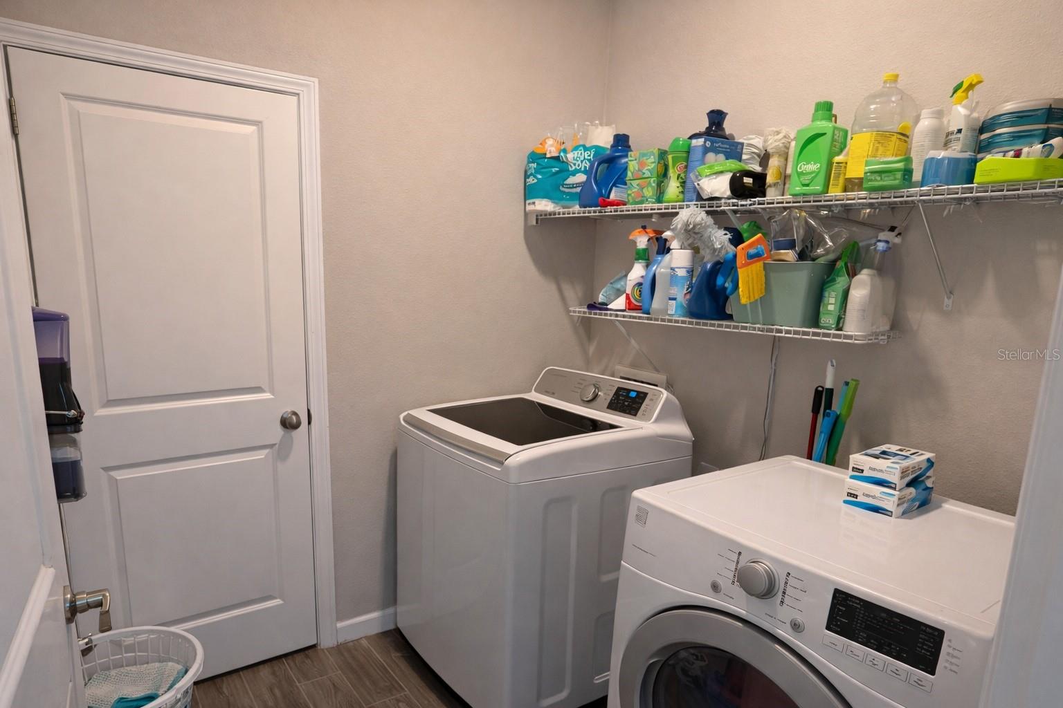 Image 14 of 15 For 372 Meadow Pointe Drive