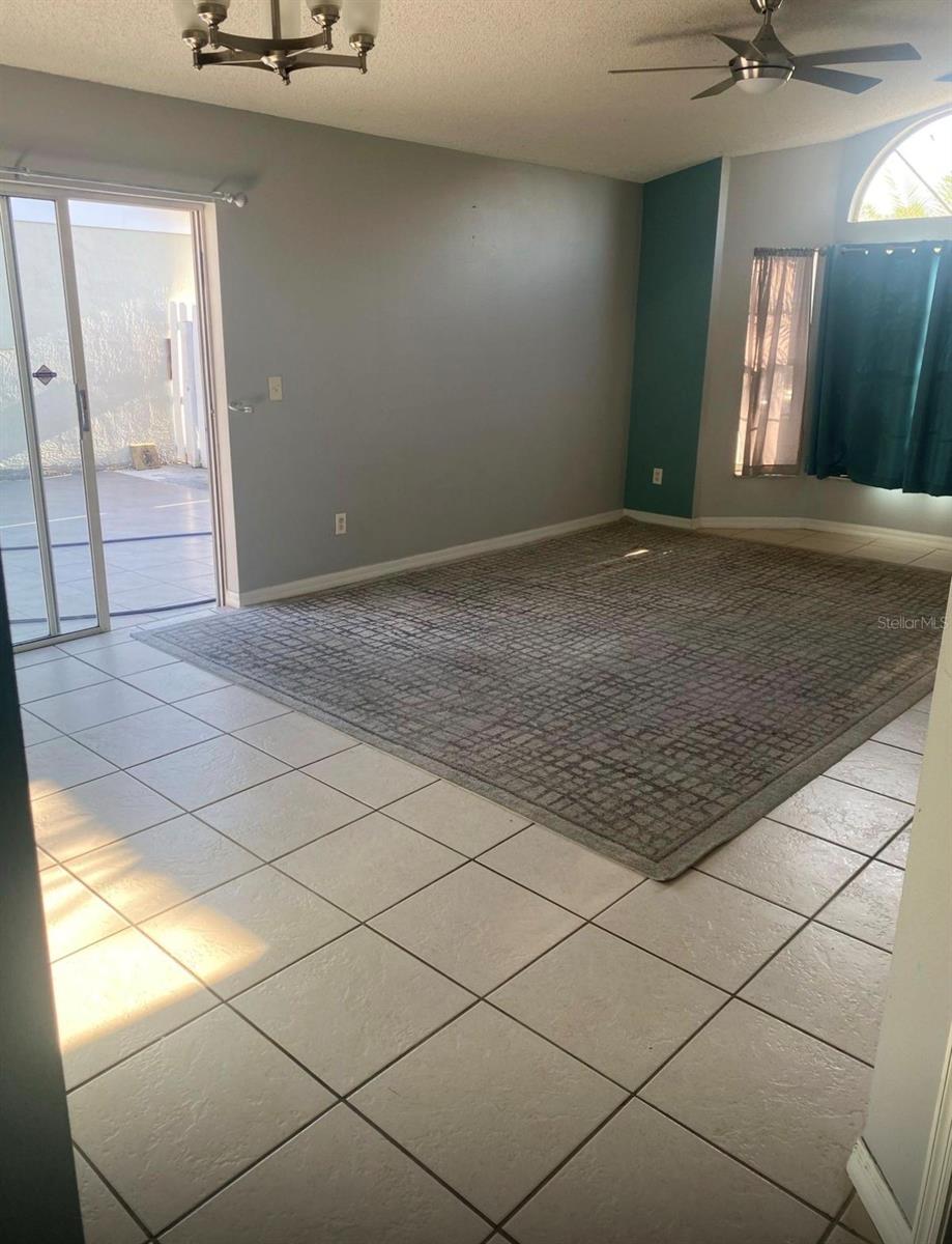 Image 4 of 8 For 2451 Harbor Town Drive