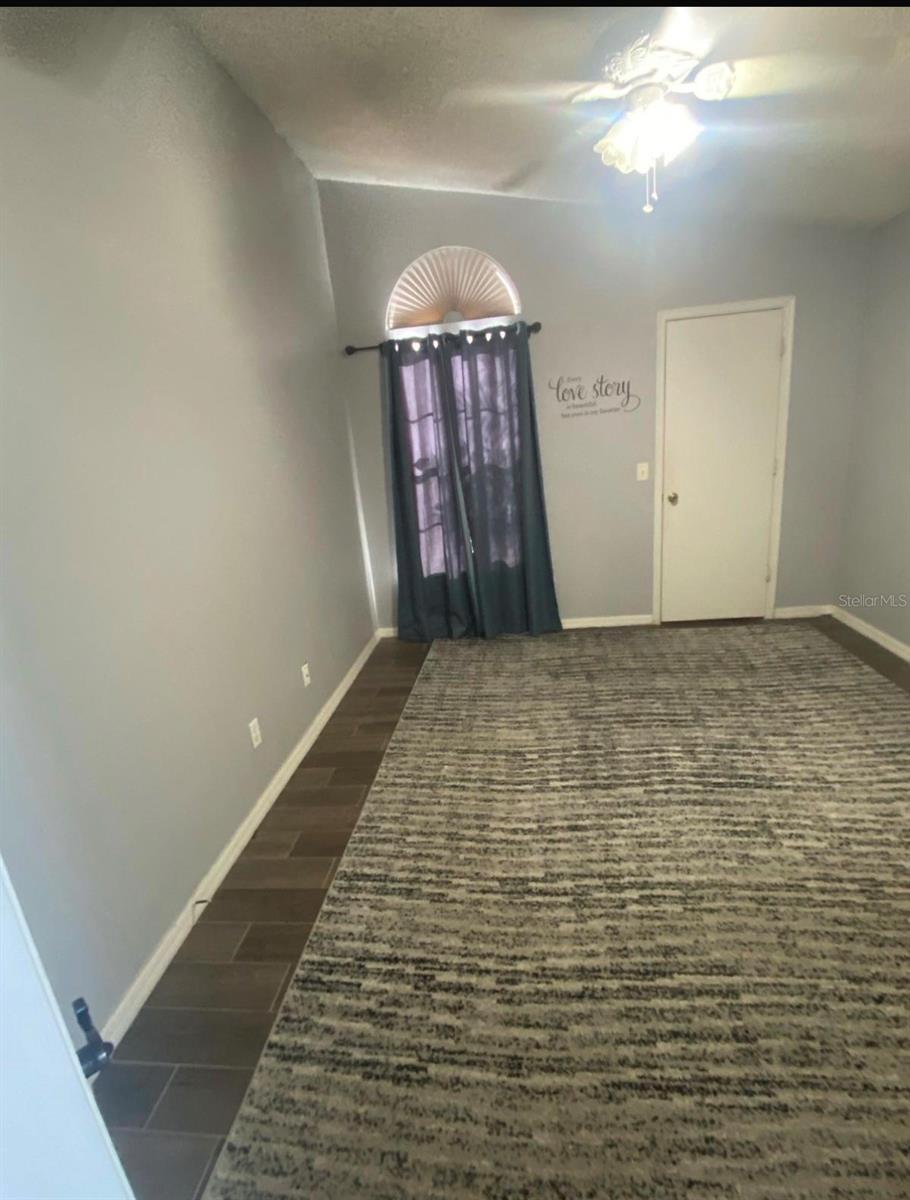 Image 6 of 8 For 2451 Harbor Town Drive