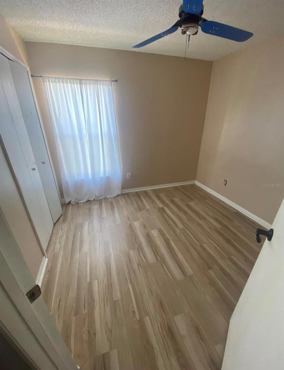 Image 8 of 8 For 2451 Harbor Town Drive