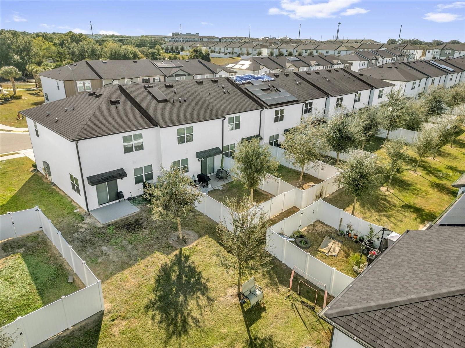 Image 25 of 29 For 892 Grandin Street