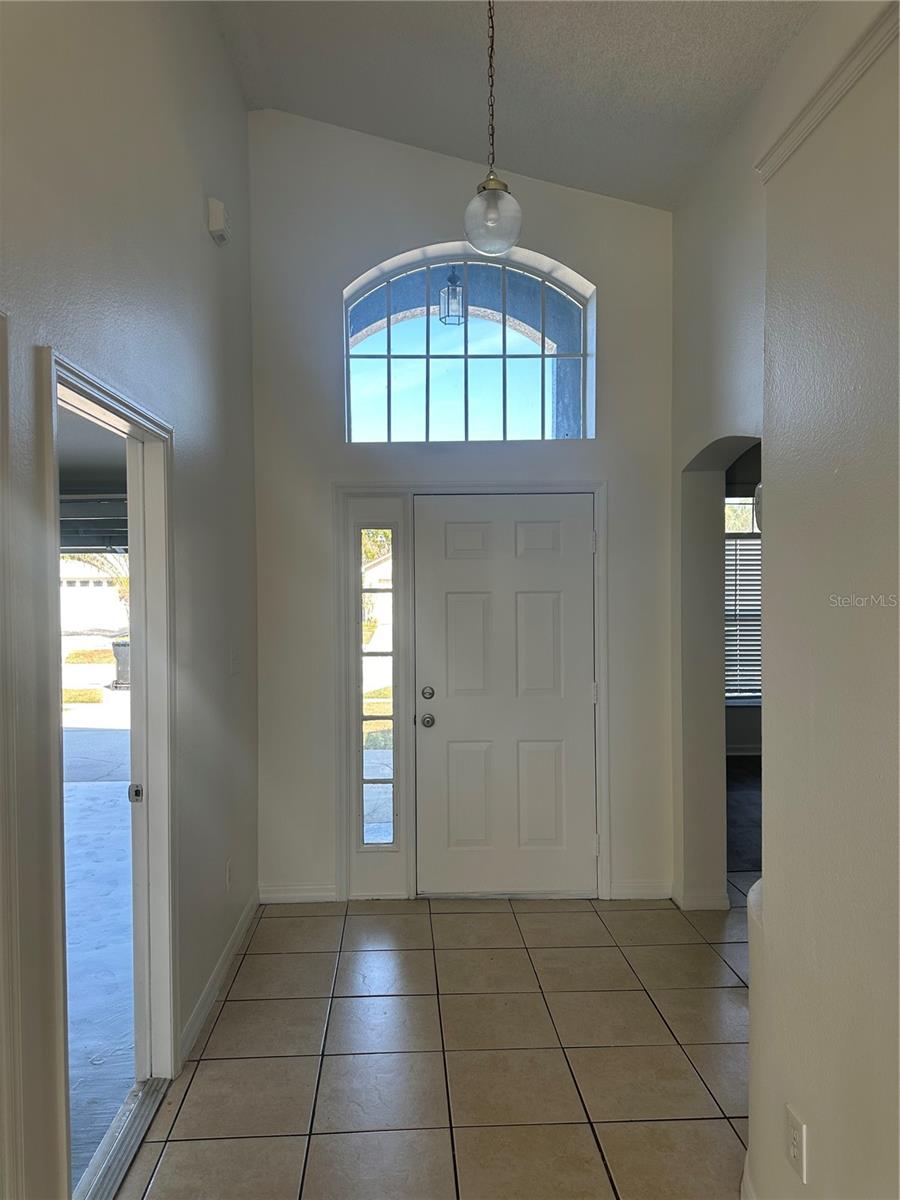 Image 3 of 18 For 11928 Hatcher Circle