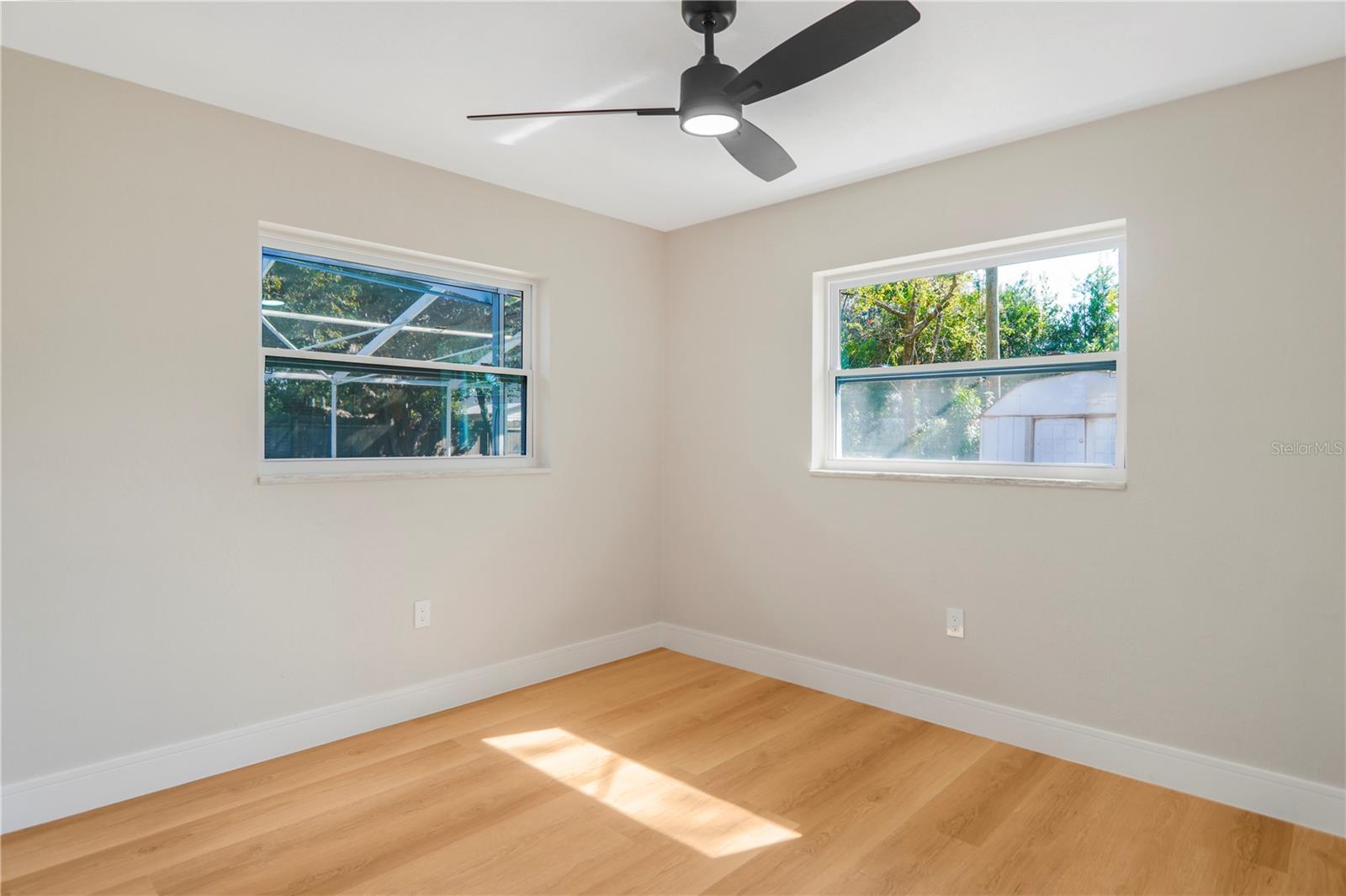 Image 36 of 48 For 2570 Derbyshire Boulevard