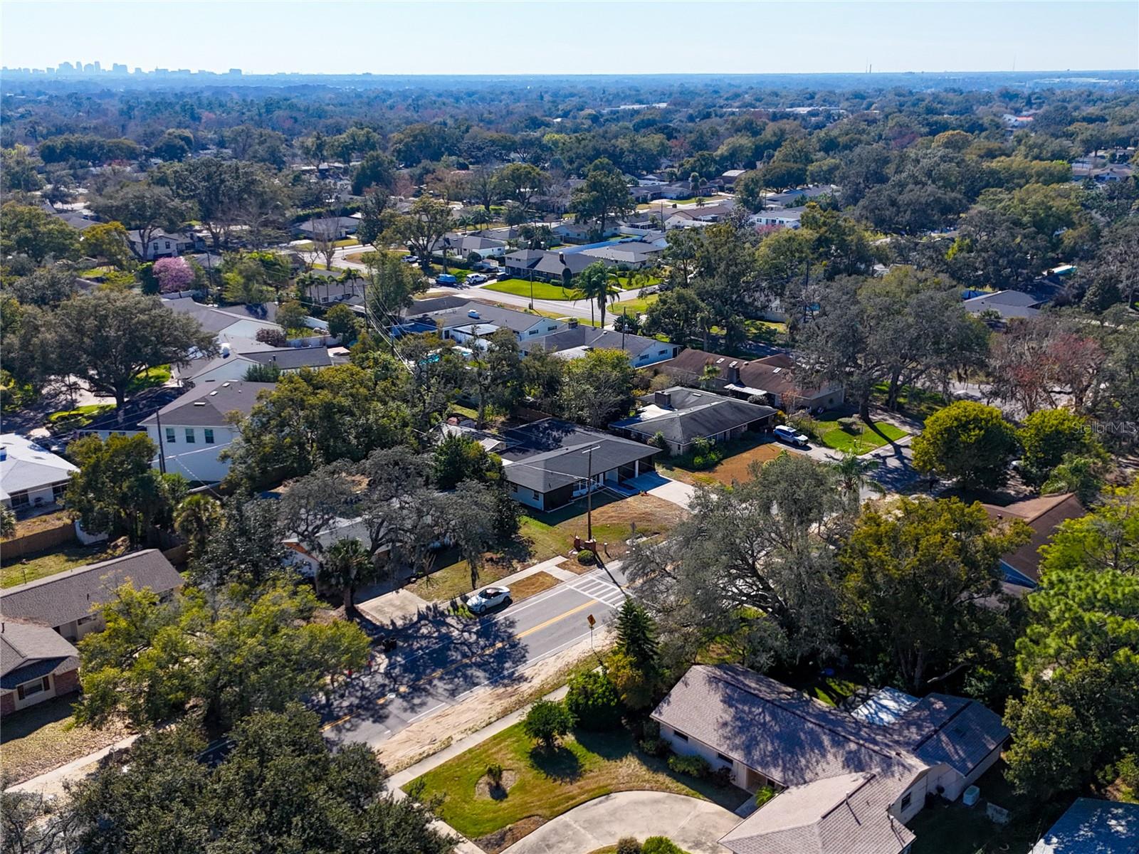 Image 48 of 48 For 2570 Derbyshire Boulevard