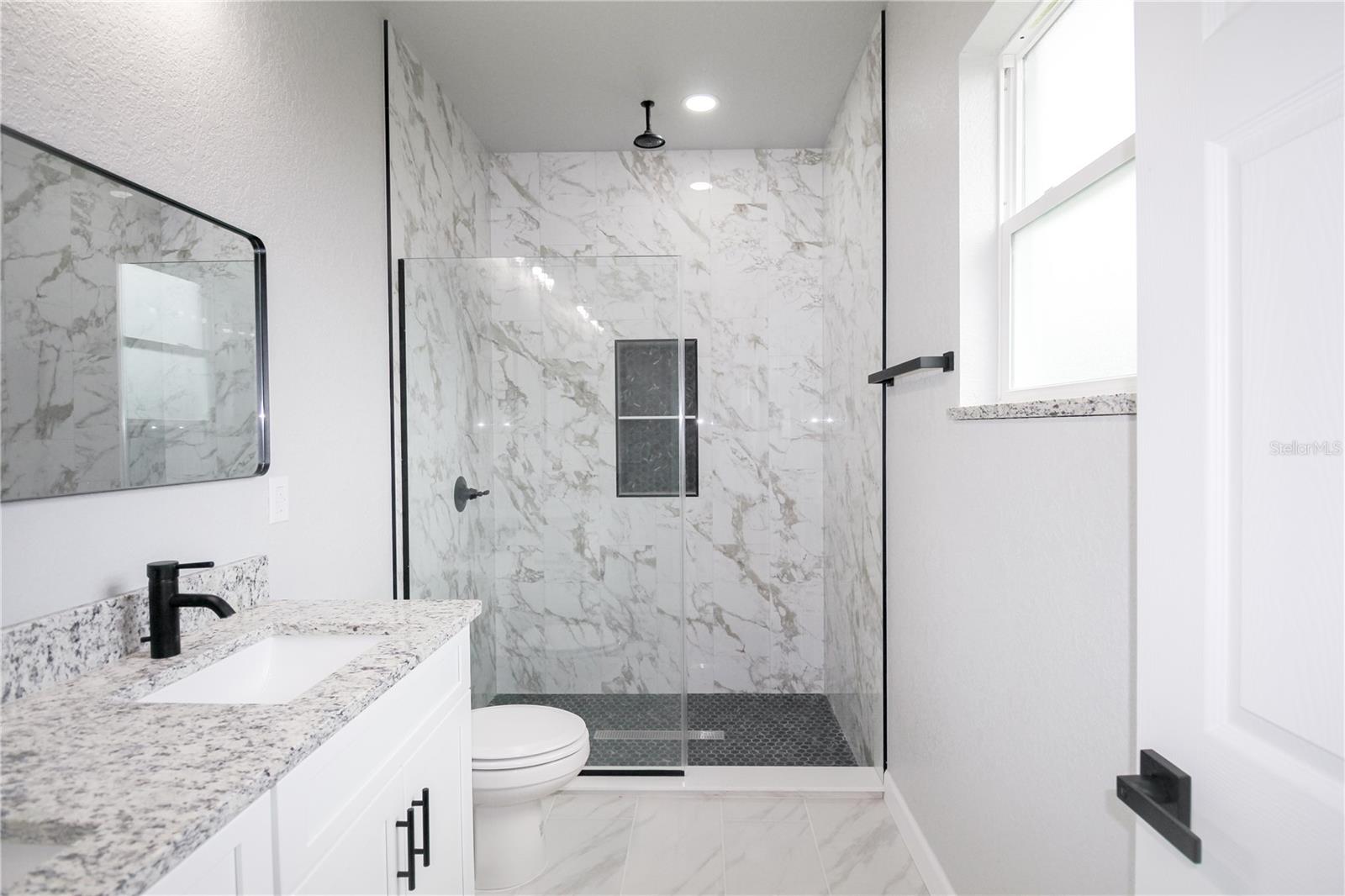 Image 16 of 38 For 769 Memorial Drive