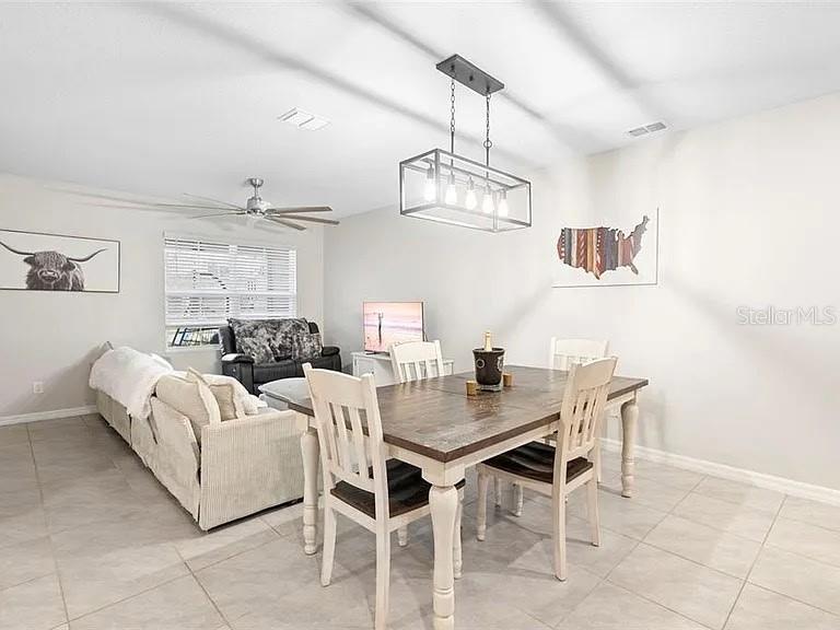 Image 5 of 20 For 635 Belgrove Street