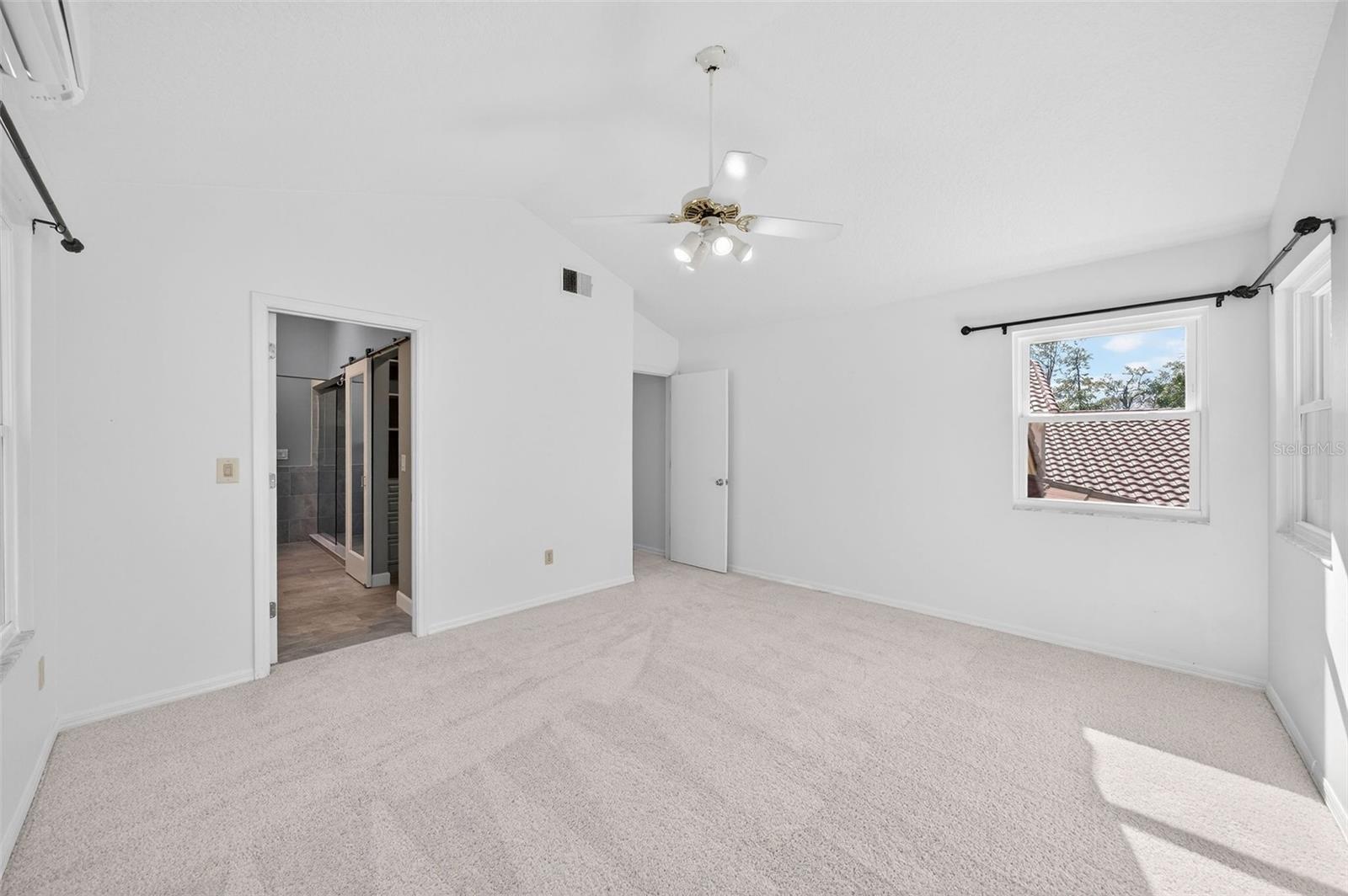 Image 23 of 41 For 1346 Augusta National Boulevard