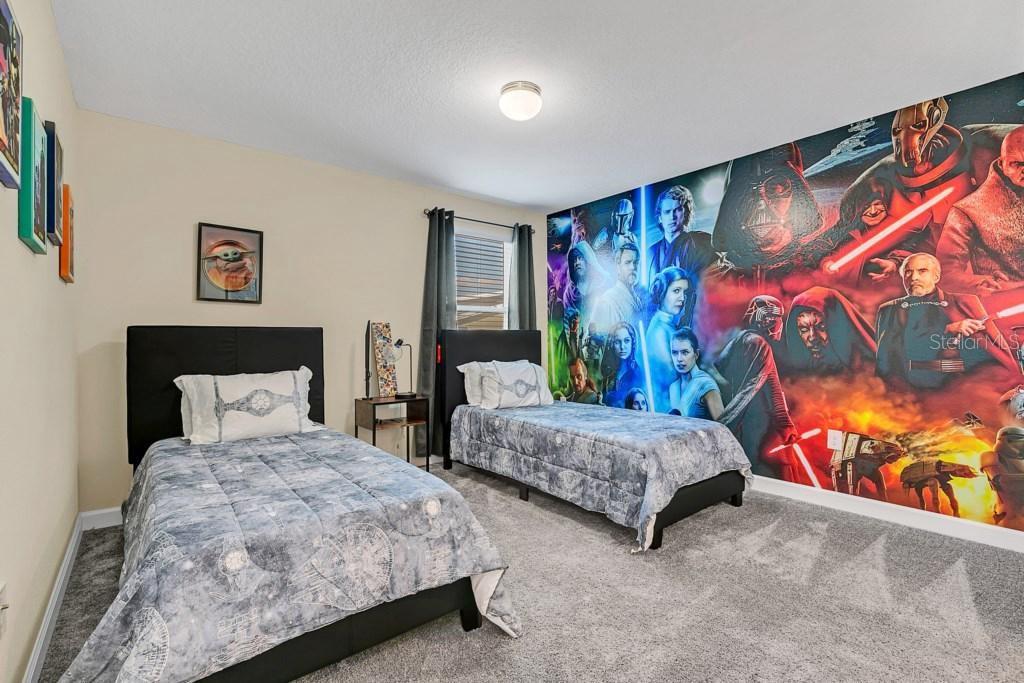 Image 6 of 33 For 4541 Target Boulevard