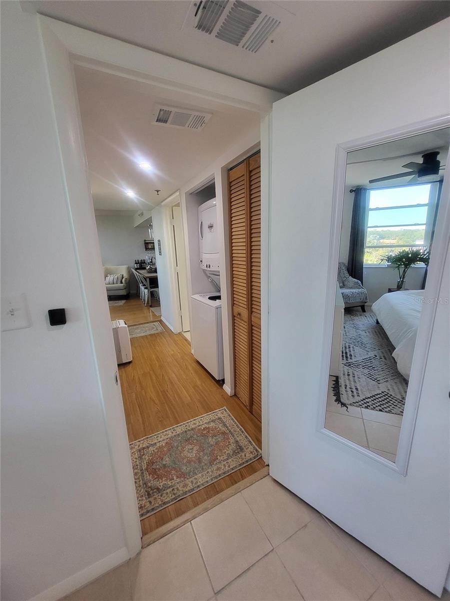 Image 22 of 25 For 701 Madison Avenue 414