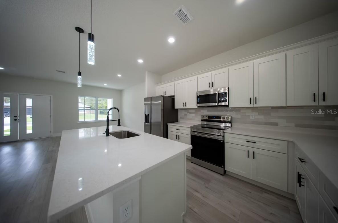 Image 9 of 33 For 6442 Sandborn Loop