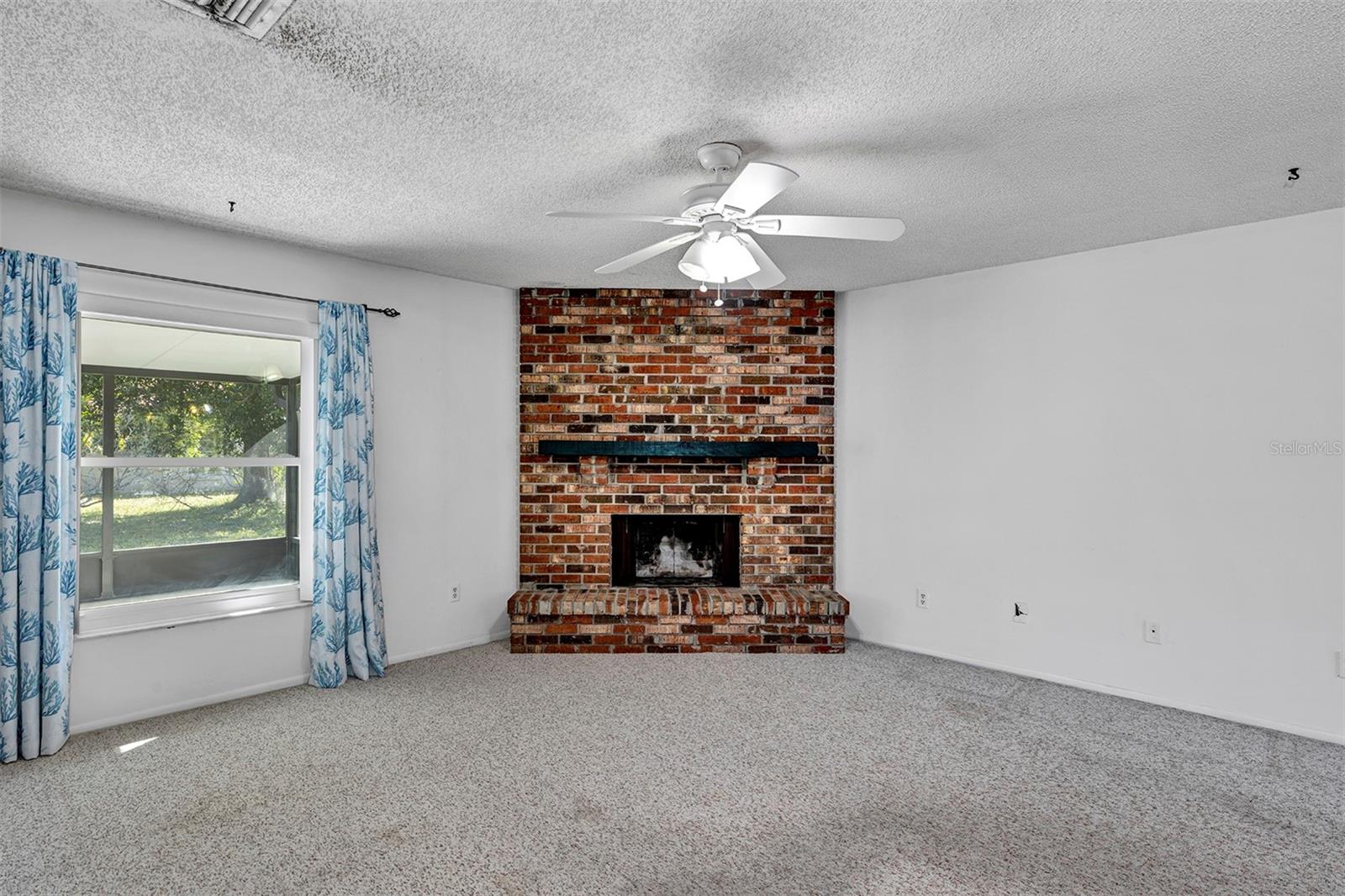 Image 14 of 39 For 10611 Deergrass Lane