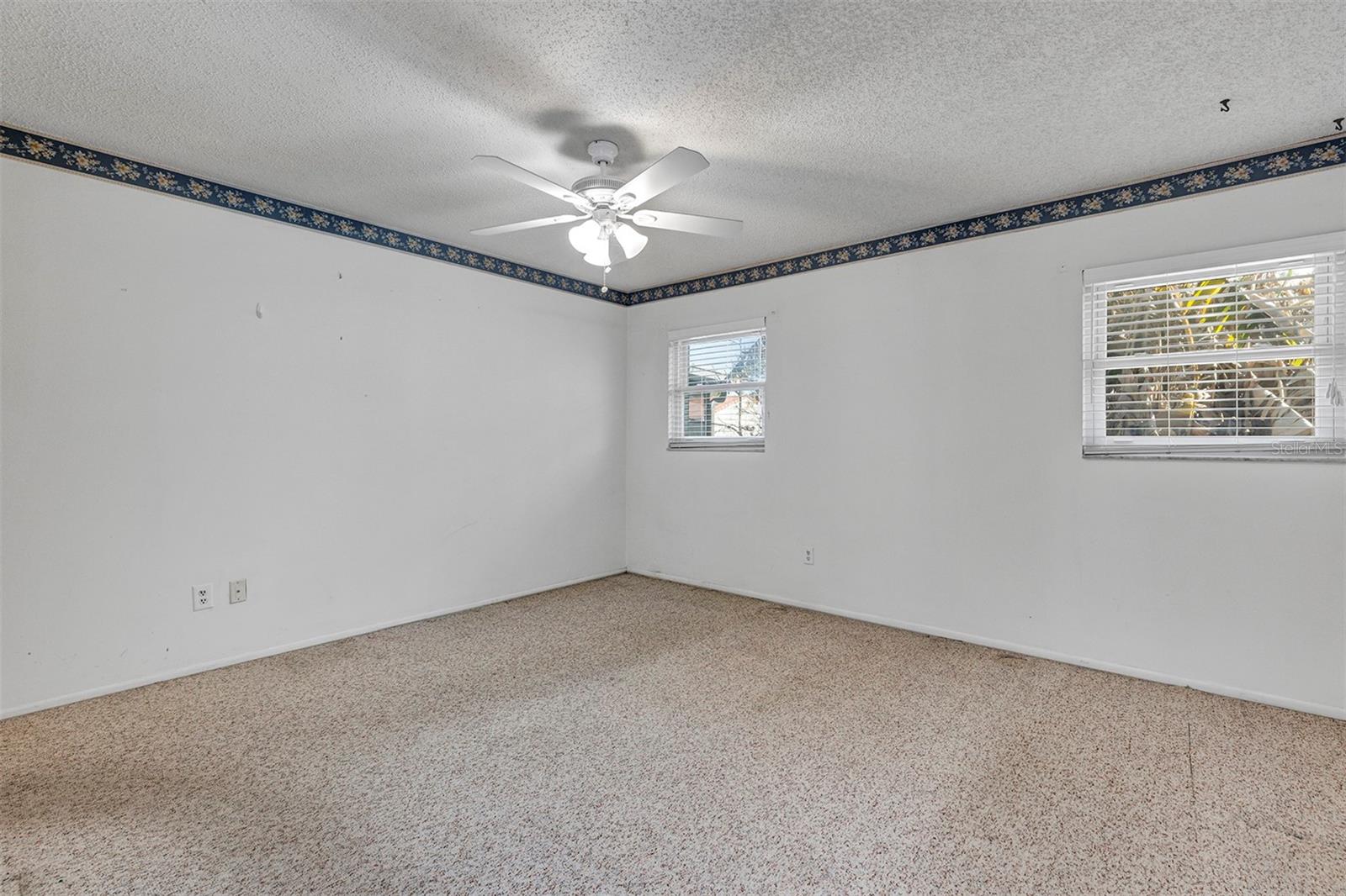 Image 21 of 39 For 10611 Deergrass Lane