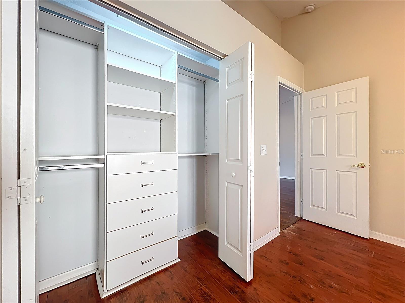 Image 18 of 44 For 100 Silver Sea Road