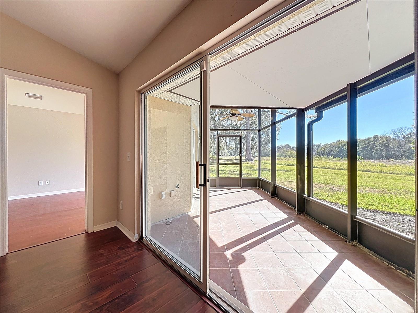 Image 35 of 44 For 100 Silver Sea Road