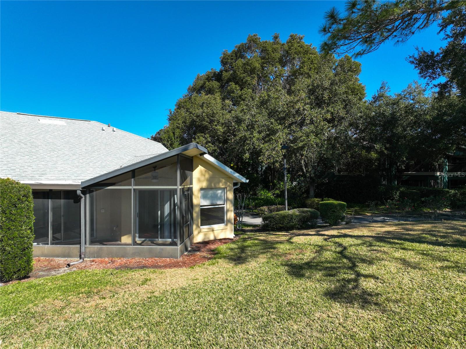 Image 37 of 44 For 100 Silver Sea Road