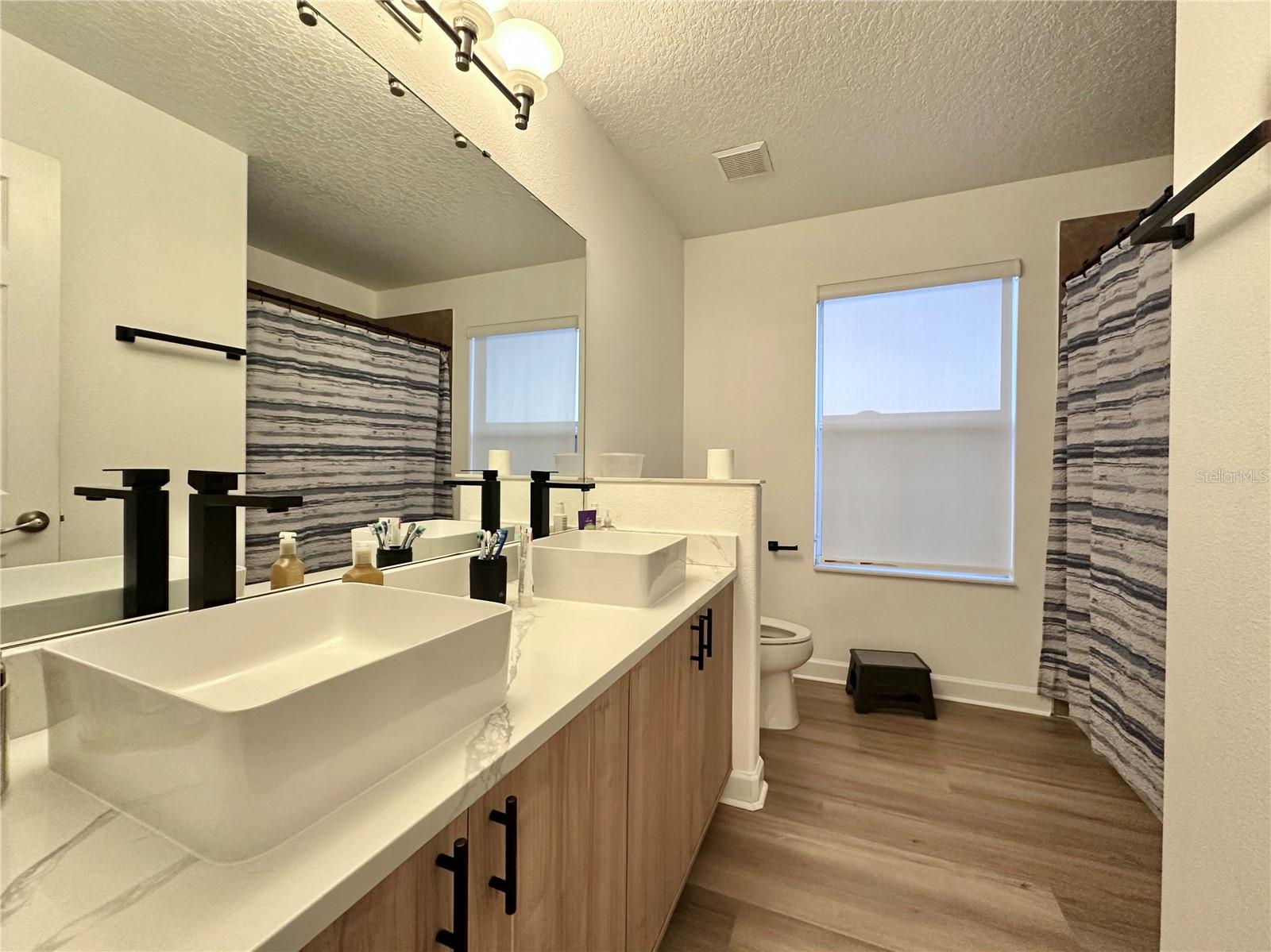 Image 17 of 27 For 14145 Budworth Circle