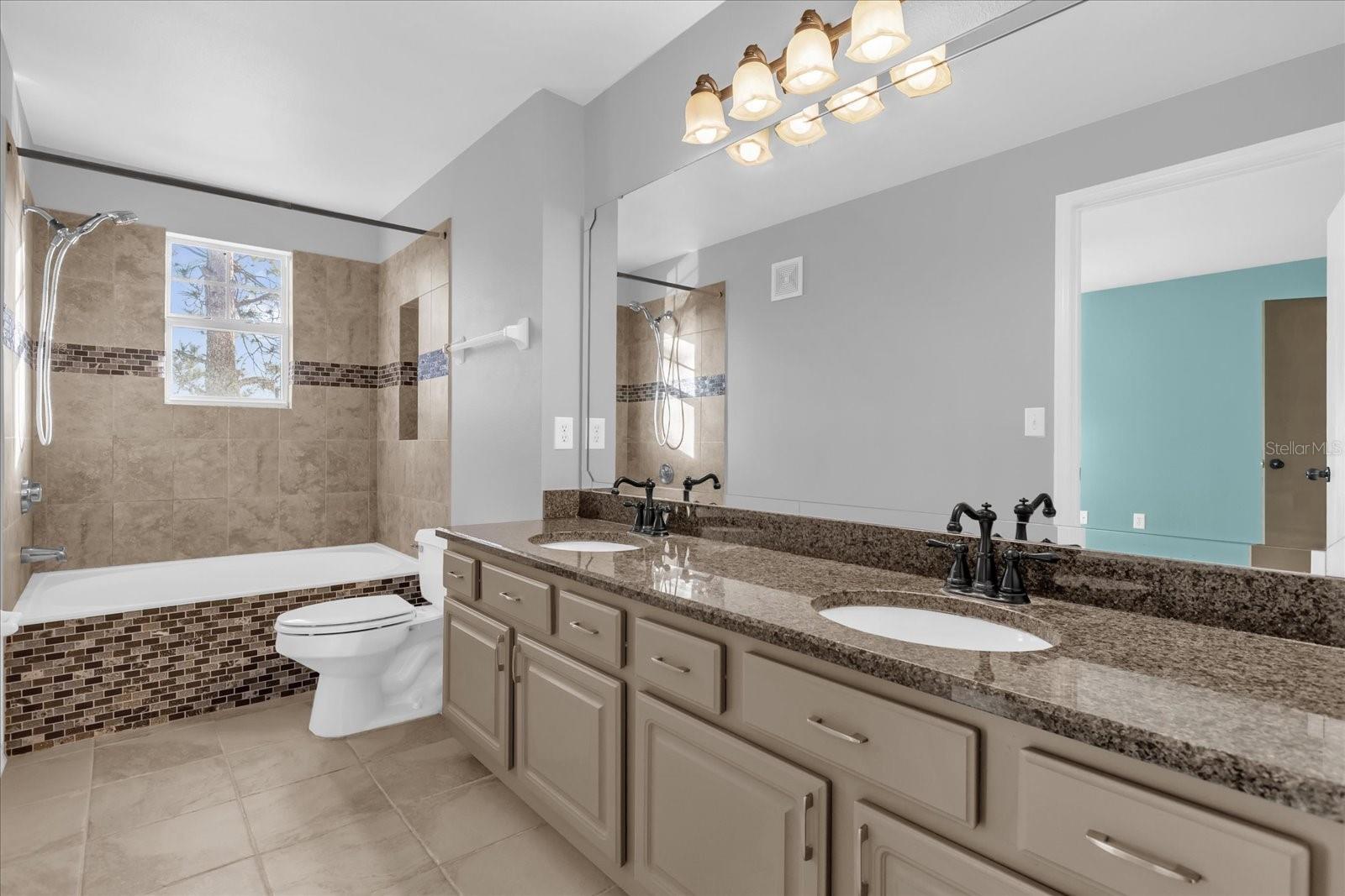 Image 16 of 28 For 413 Summit Ridge Place 315