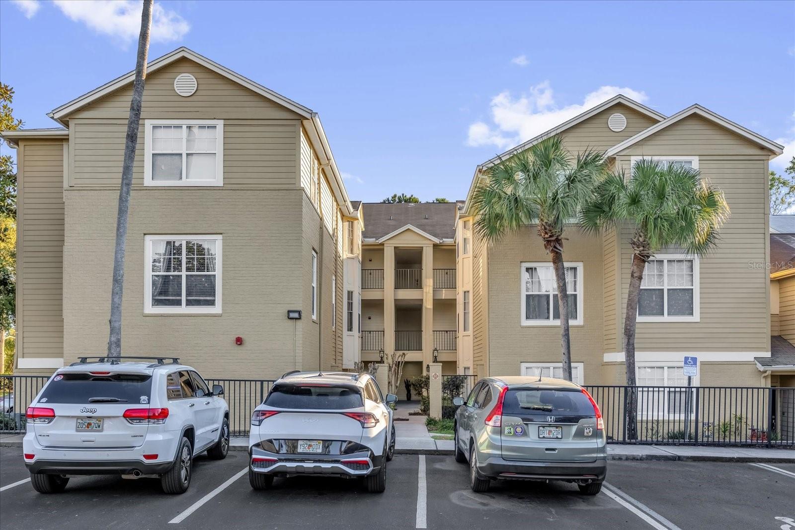 Image 23 of 28 For 413 Summit Ridge Place 315