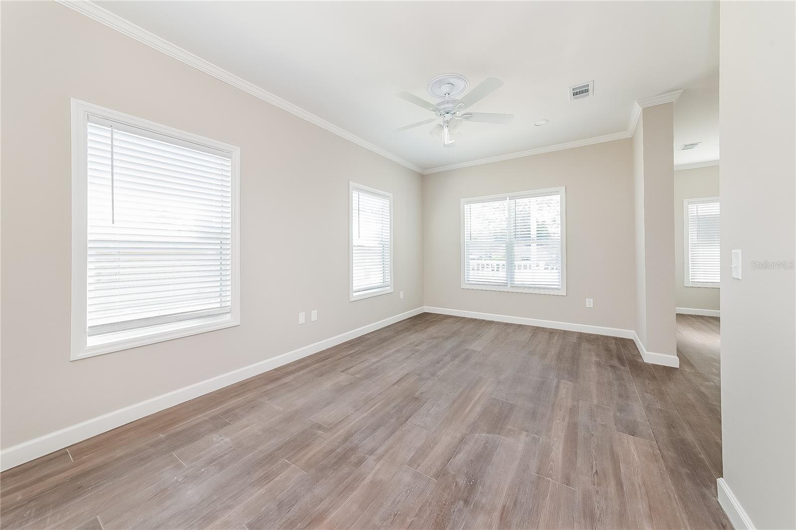 Image 2 of 16 For 509 60th Avenue Drive W