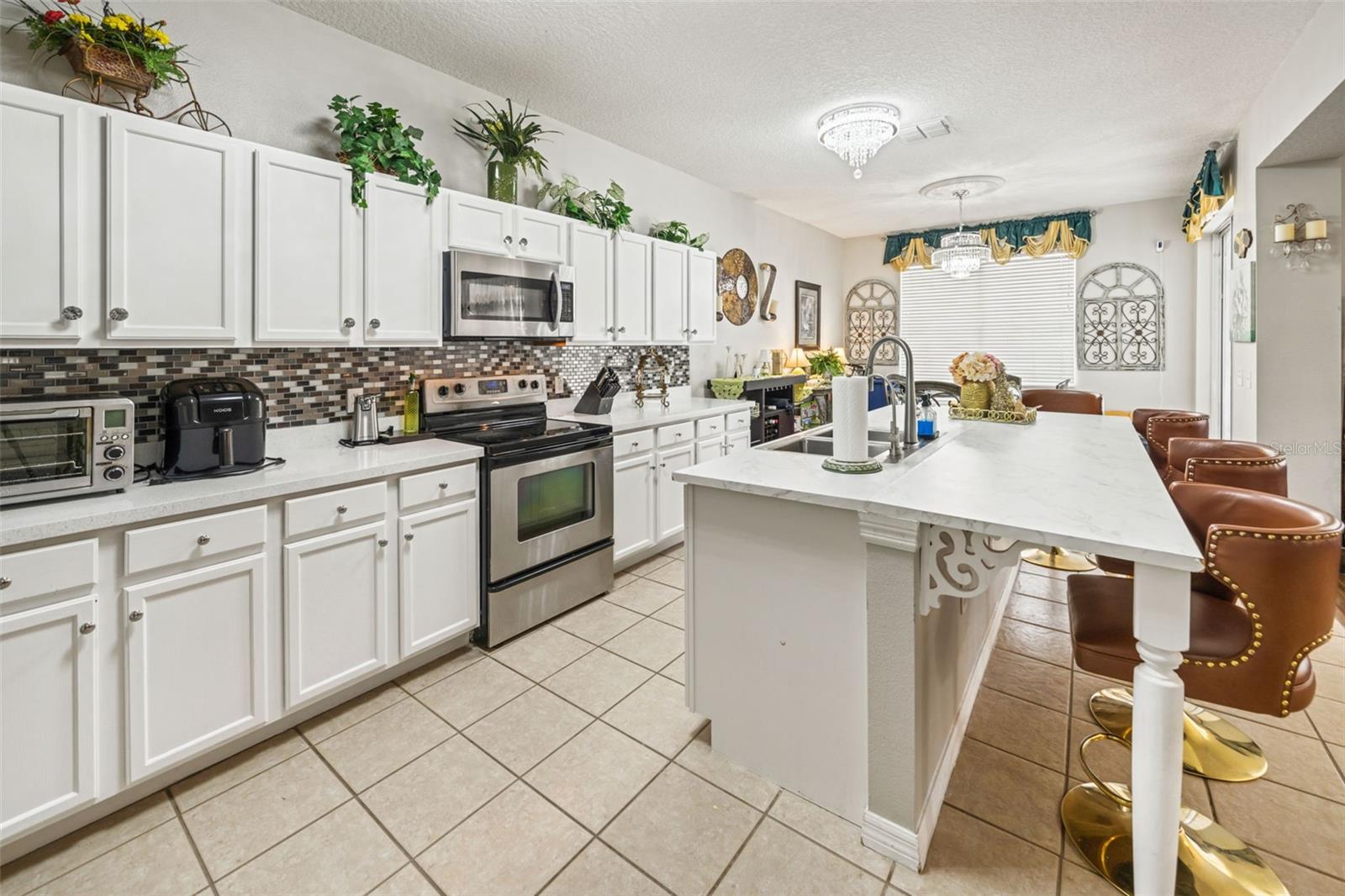 Image 5 of 21 For 1704 Pine Ridge Drive