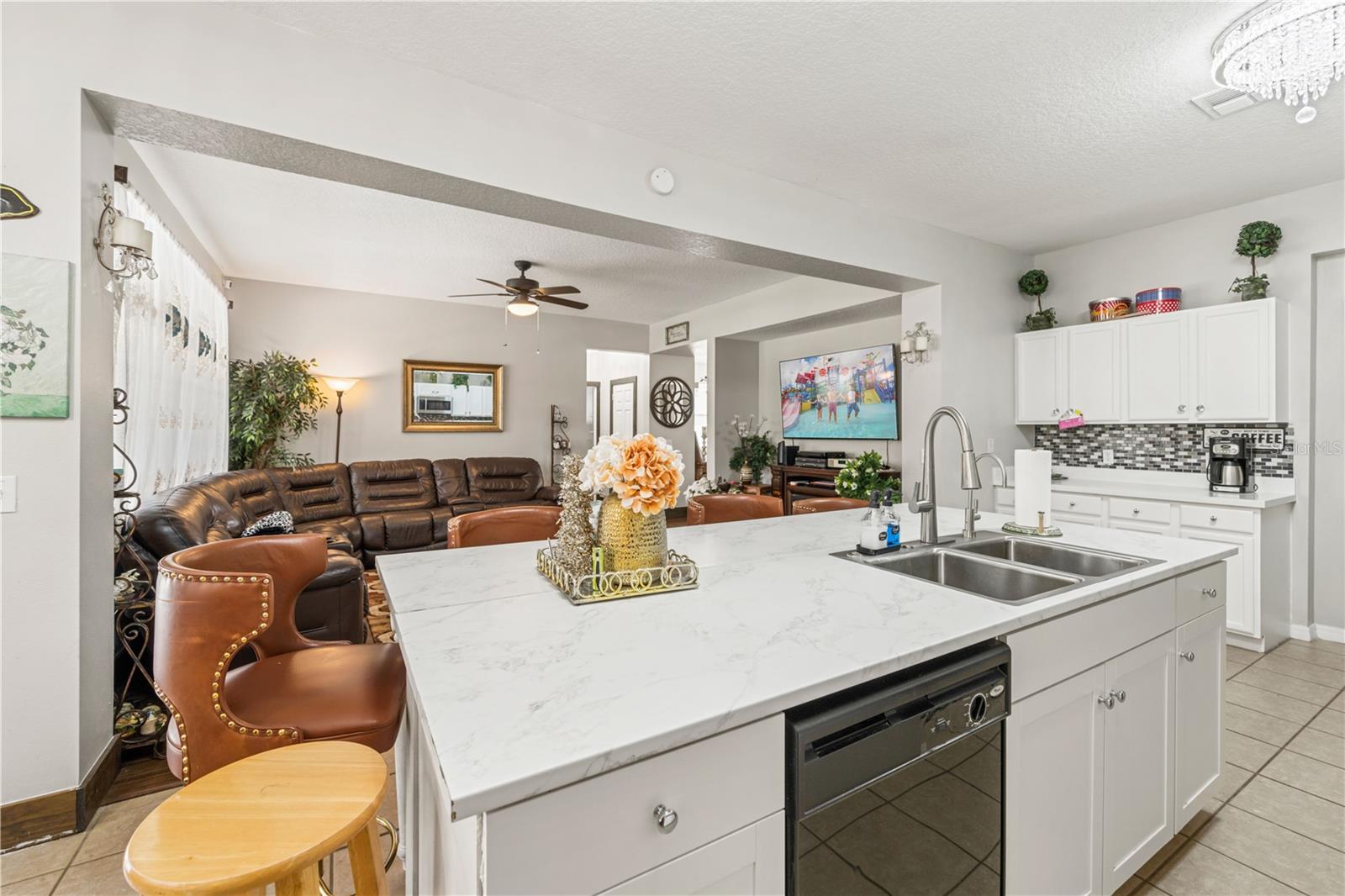 Image 6 of 21 For 1704 Pine Ridge Drive