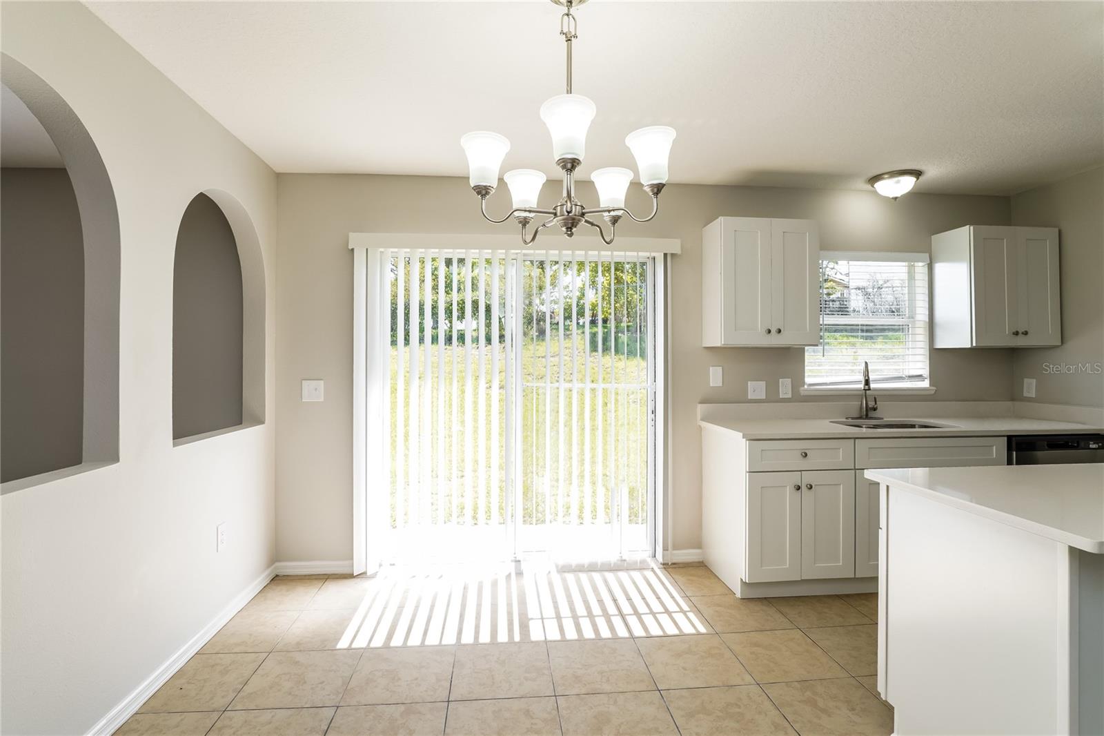 Image 5 of 17 For 517 Ridges Drive