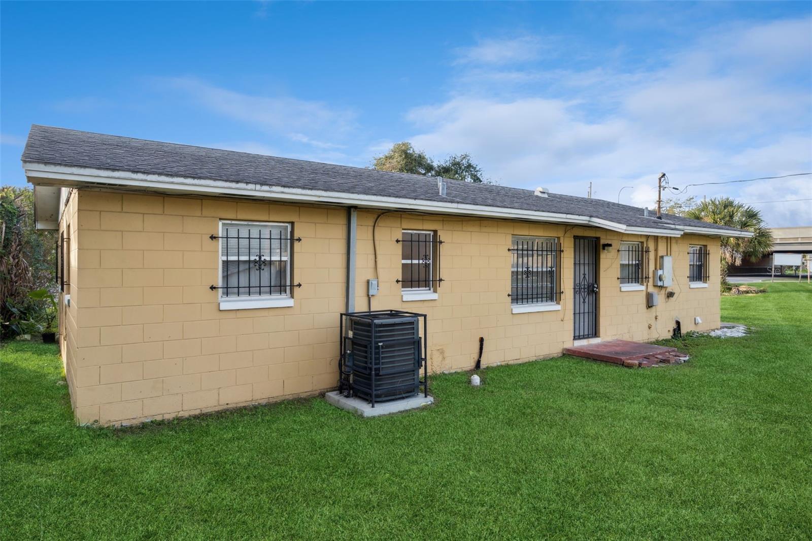 Image 7 of 7 For 715 Westmoreland Drive