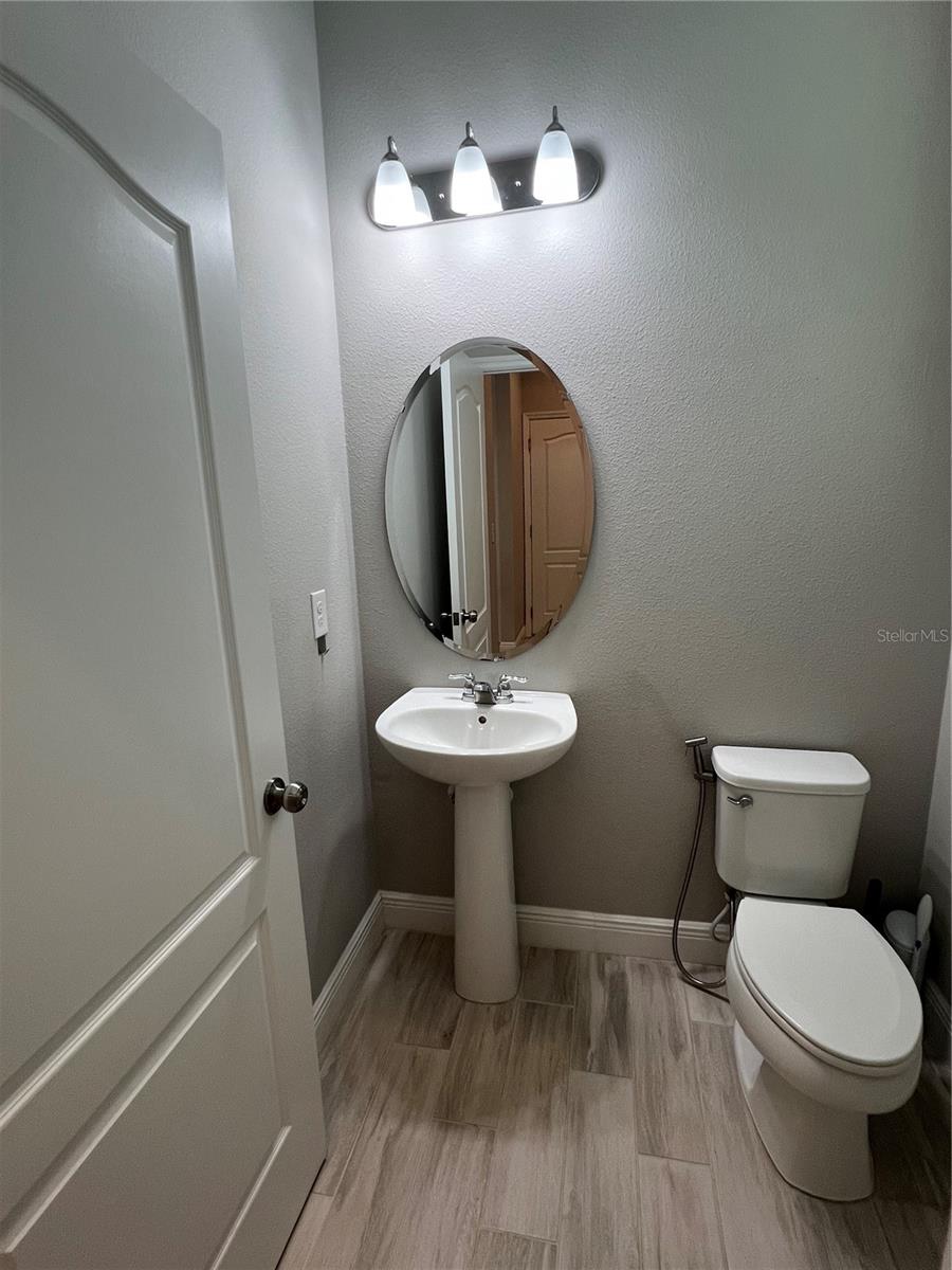 Image 15 of 60 For 15784 Sweet Limetta Drive