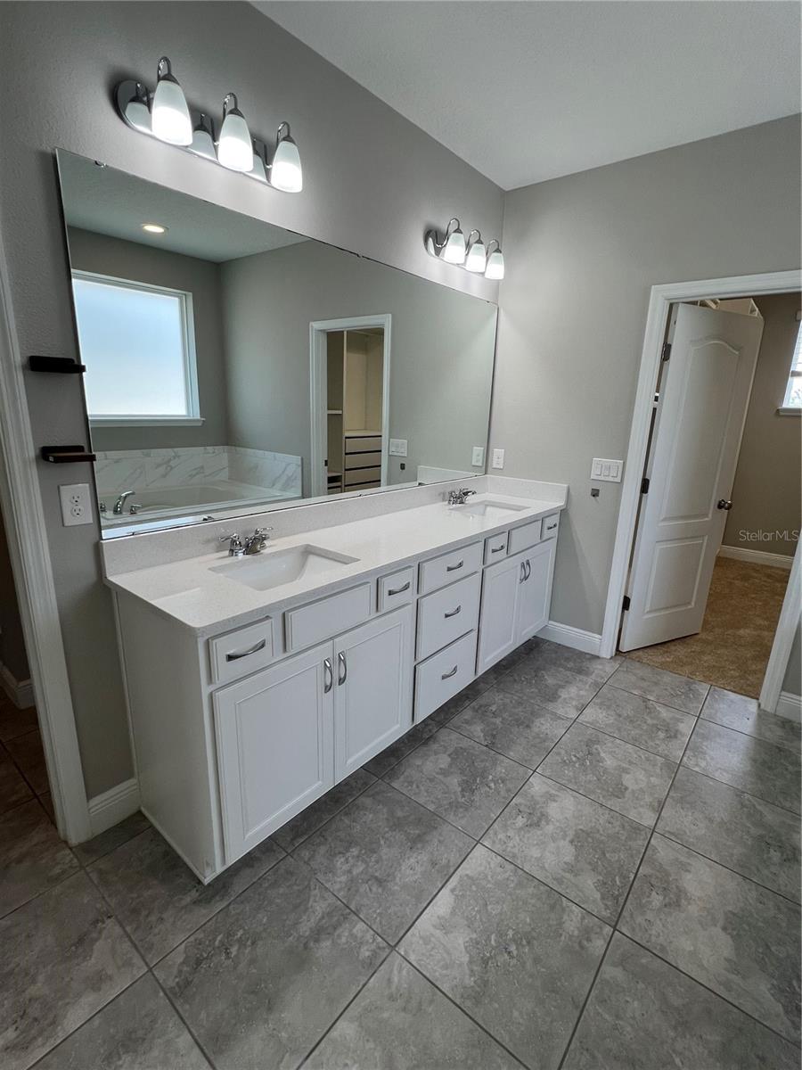 Image 41 of 60 For 15784 Sweet Limetta Drive