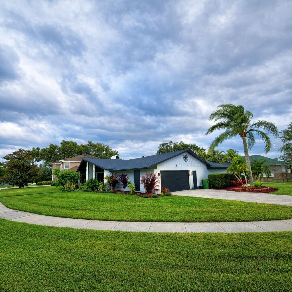 Image 2 of 20 For 6416 Saint Partin Place