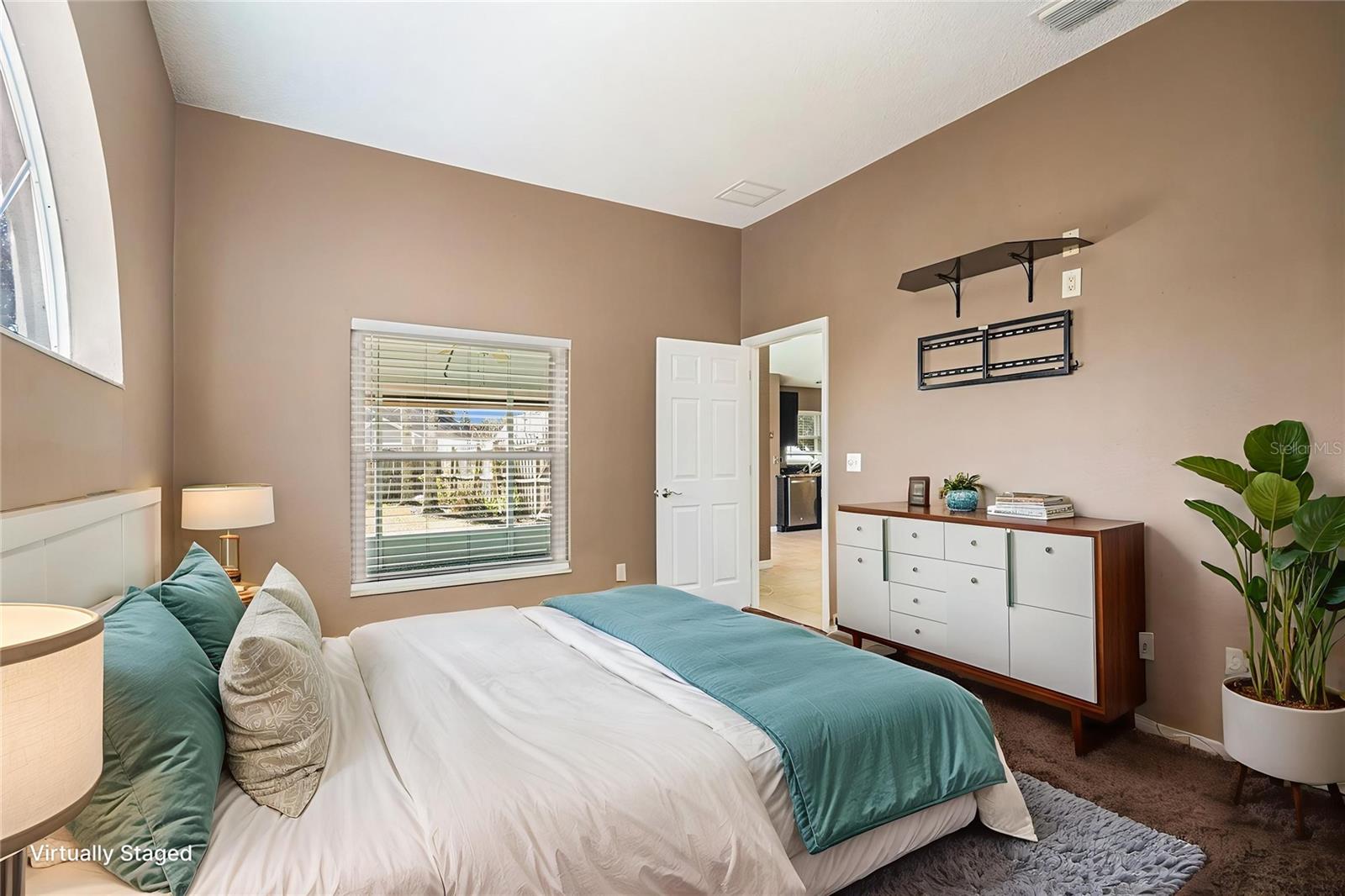 Image 14 of 28 For 1667 Sand Key Circle