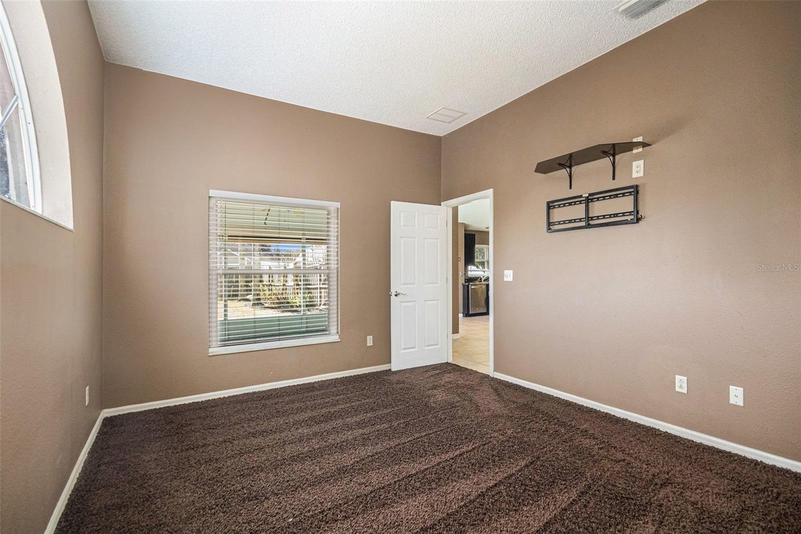 Image 15 of 28 For 1667 Sand Key Circle