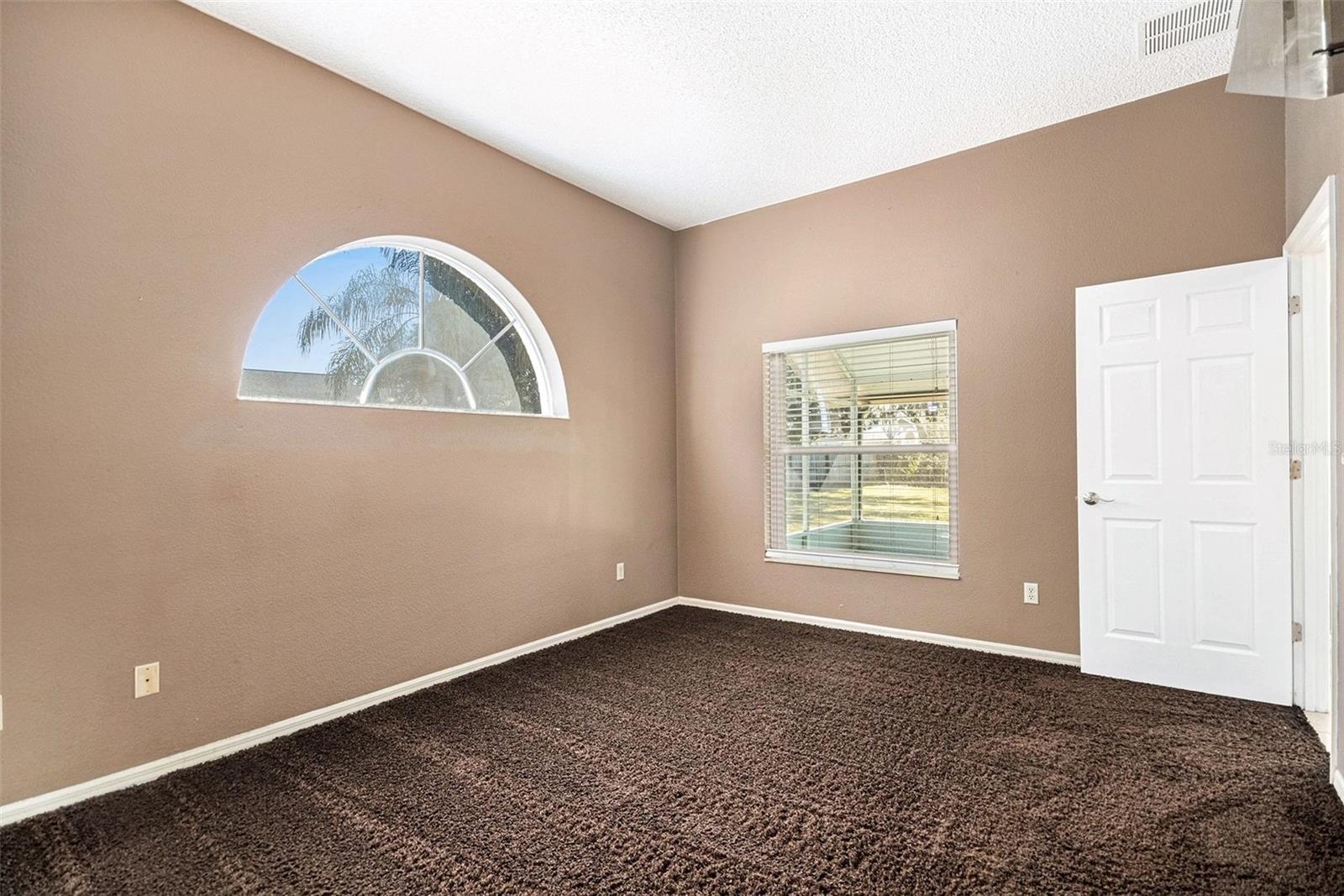 Image 16 of 28 For 1667 Sand Key Circle