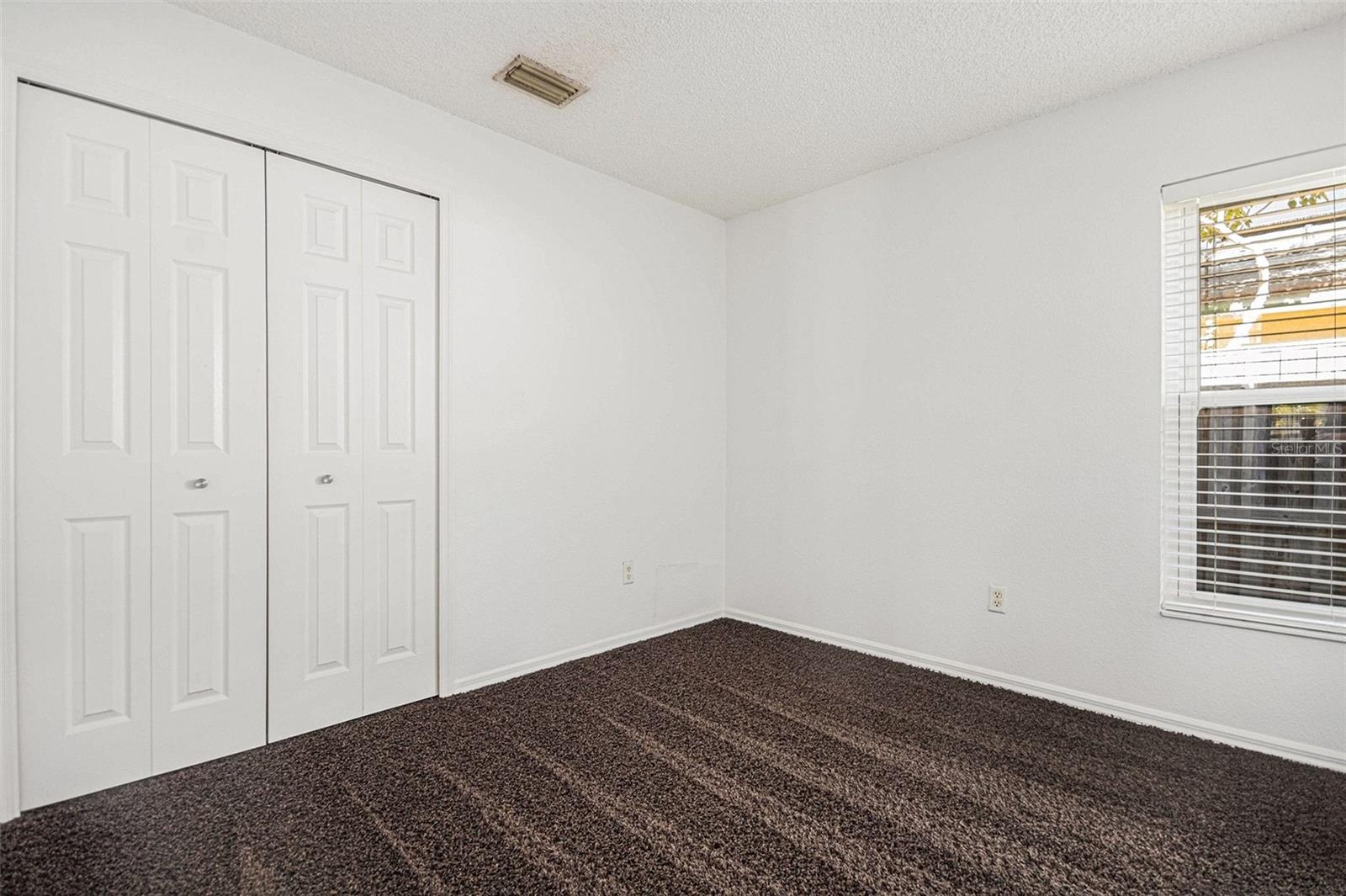 Image 22 of 28 For 1667 Sand Key Circle