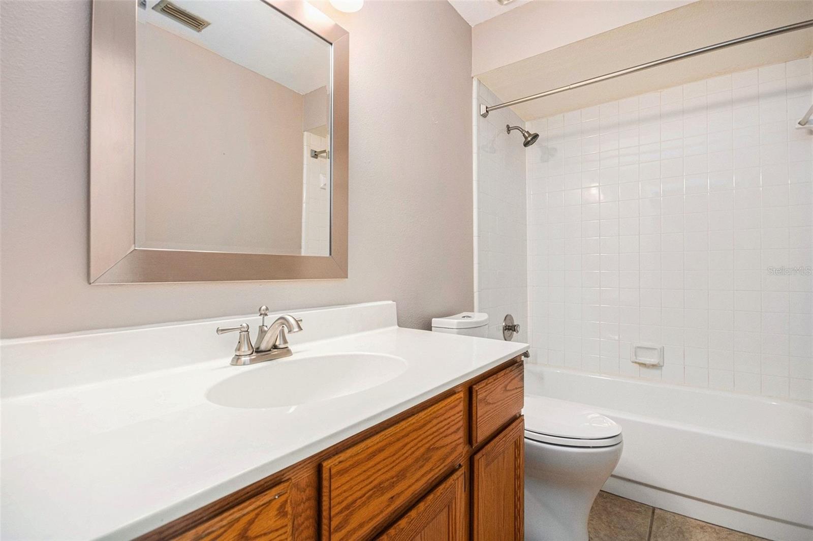 Image 23 of 28 For 1667 Sand Key Circle