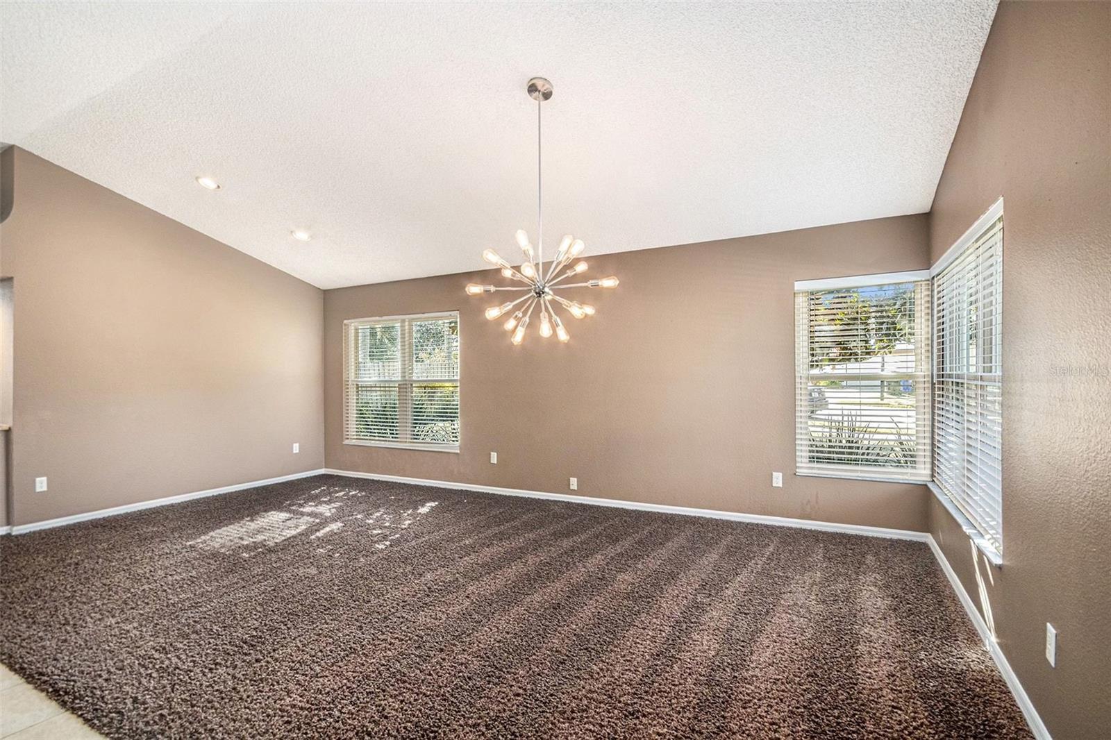 Image 5 of 28 For 1667 Sand Key Circle