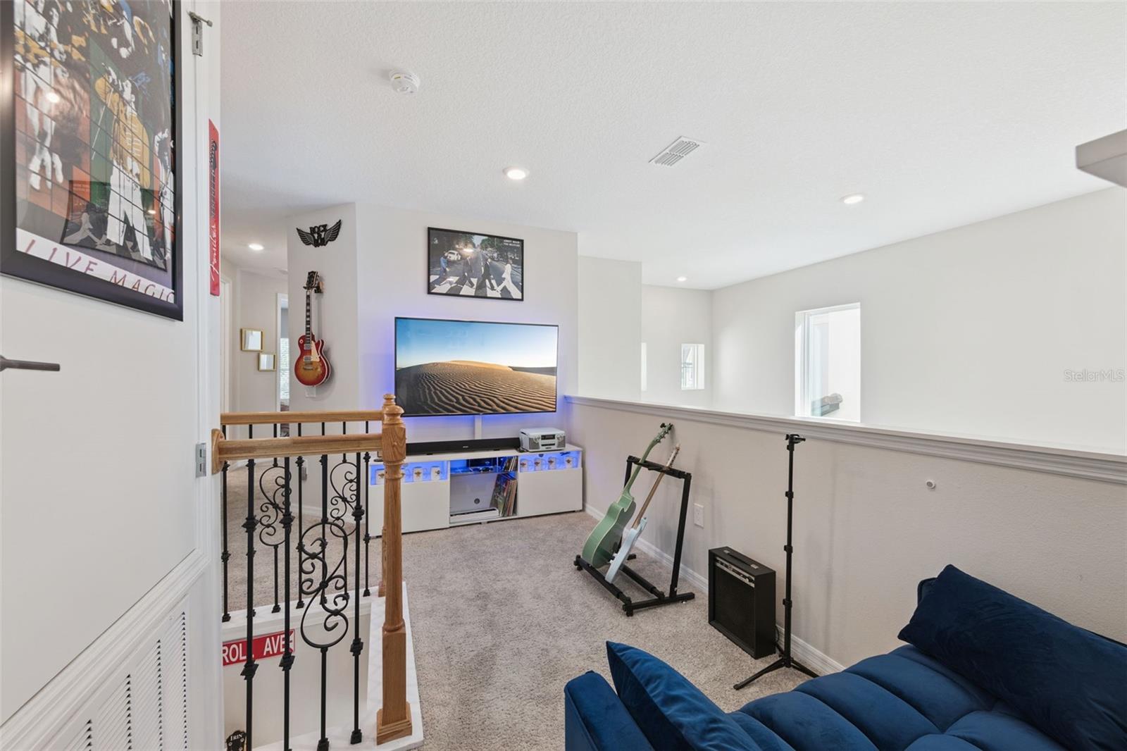 Image 12 of 39 For 1418 Lone Feather Trail