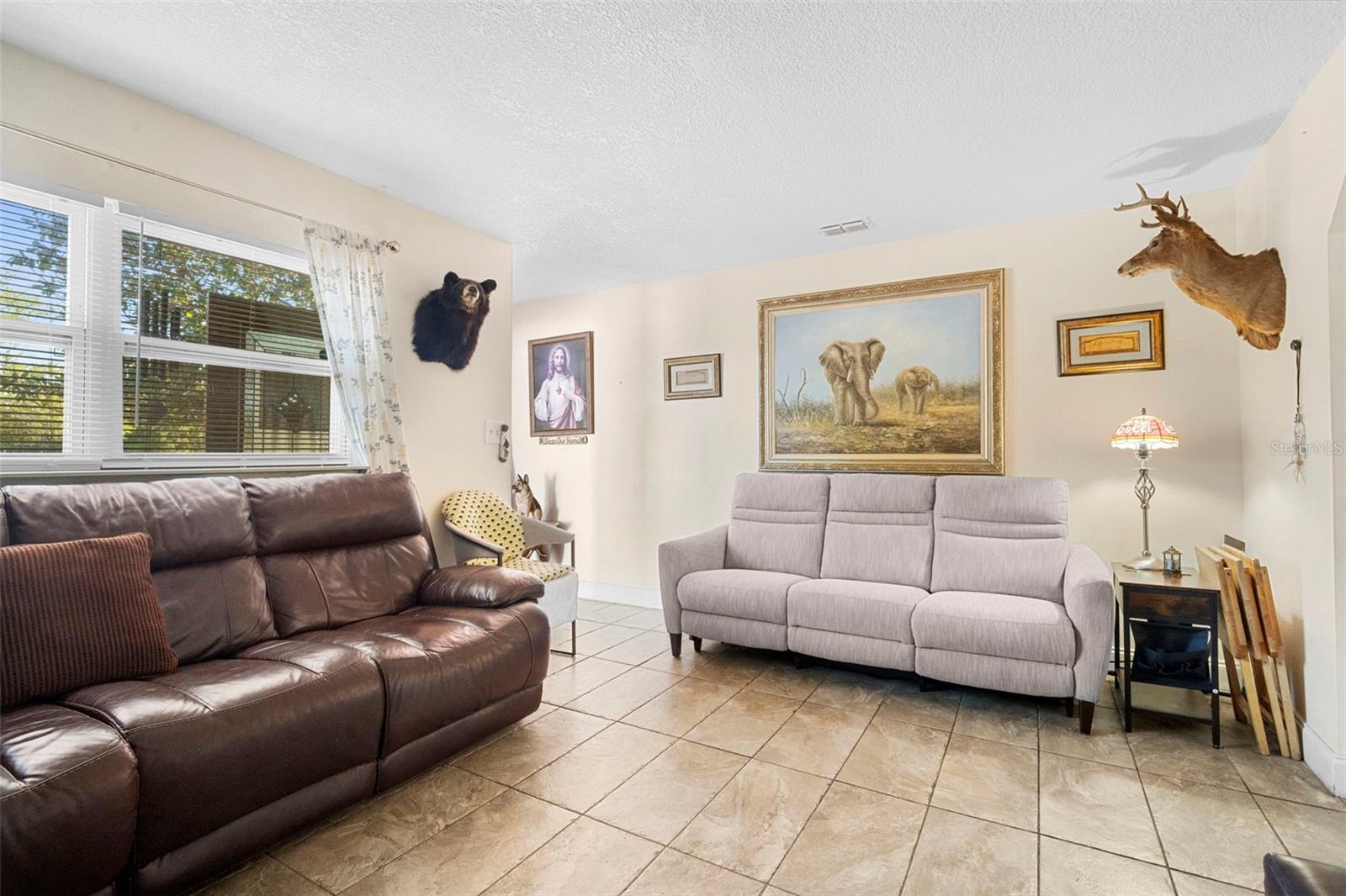 Image 17 of 37 For 224 Bennett Street