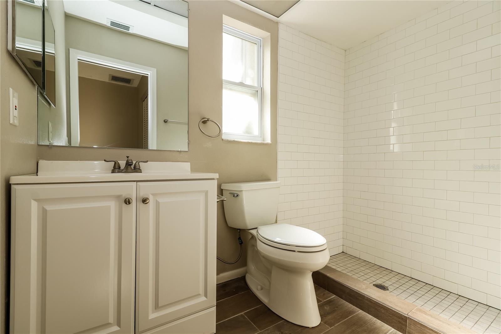 Image 14 of 16 For 1124 Danny Drive