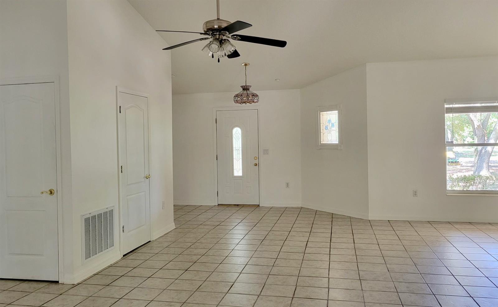 Image 7 of 27 For 2800 Hammock Grove Road